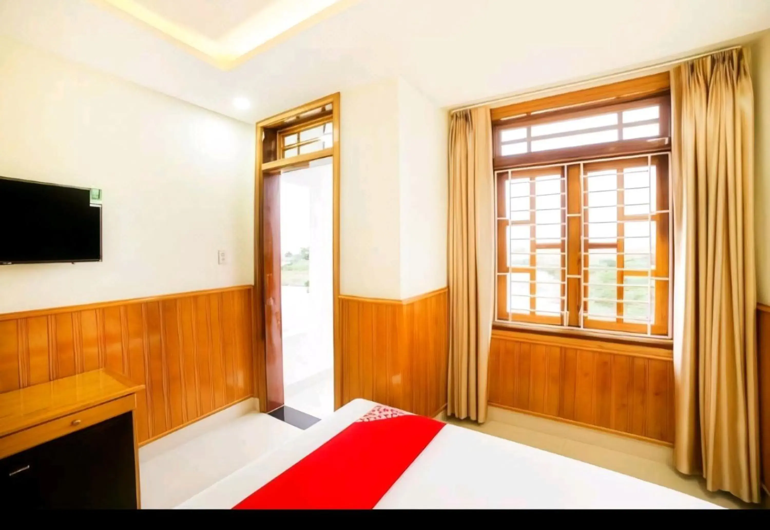 Bedroom, Bed in Thien Truong Hotel Bedroom, Bed in Thien Truong Hotel