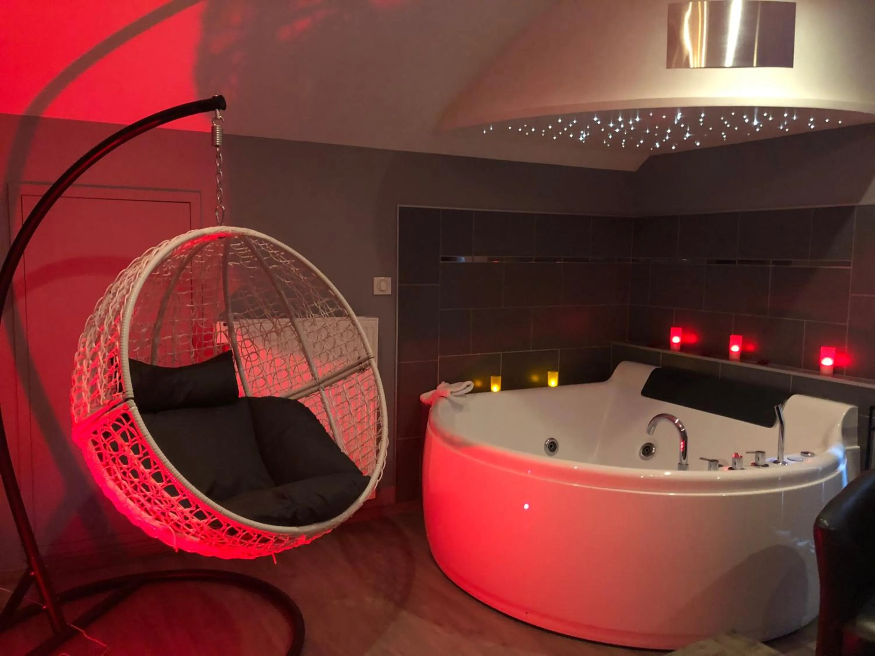 Bathroom in Logis Hotel Oasis