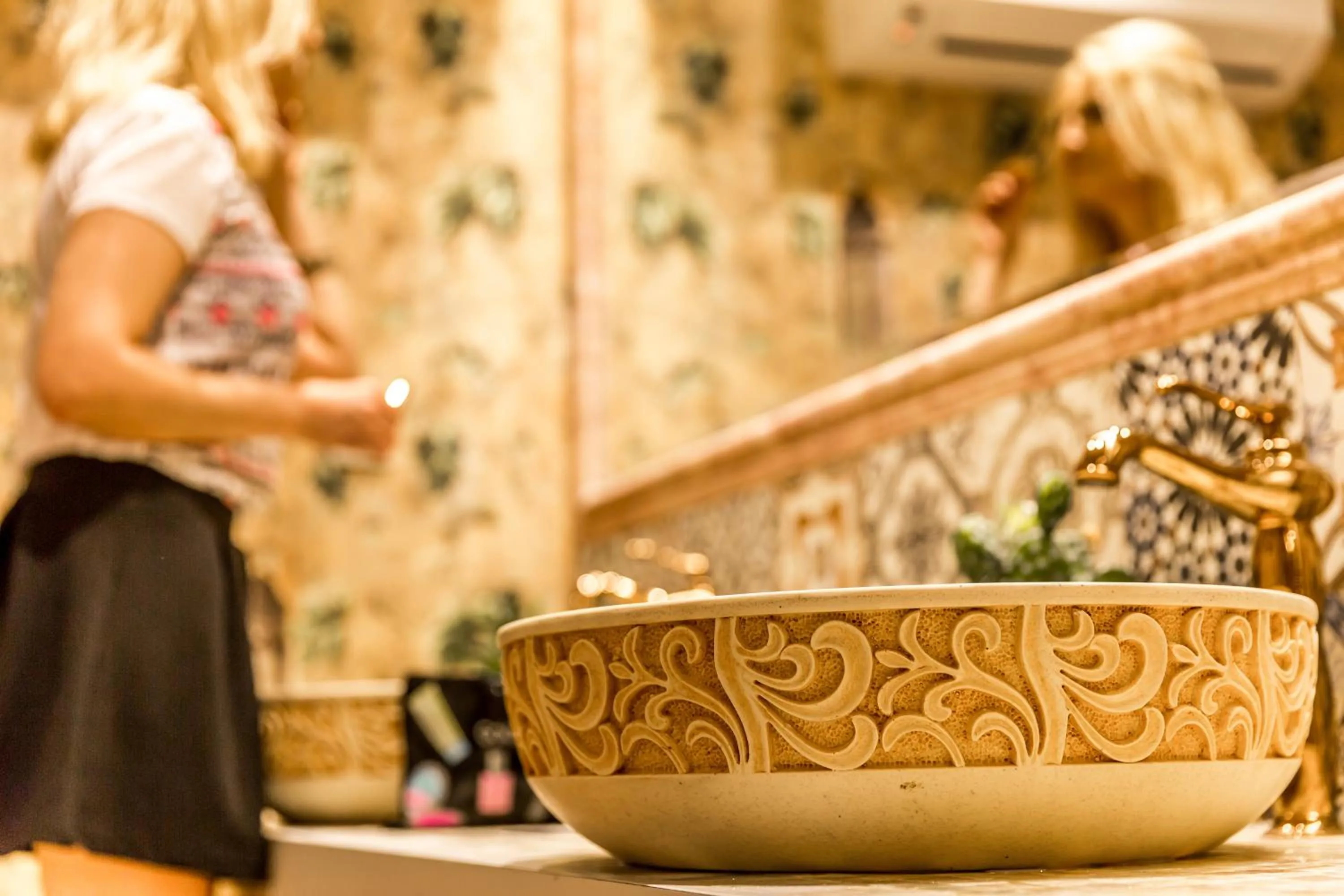 Decorative detail in Kahveci Alibey Hotel