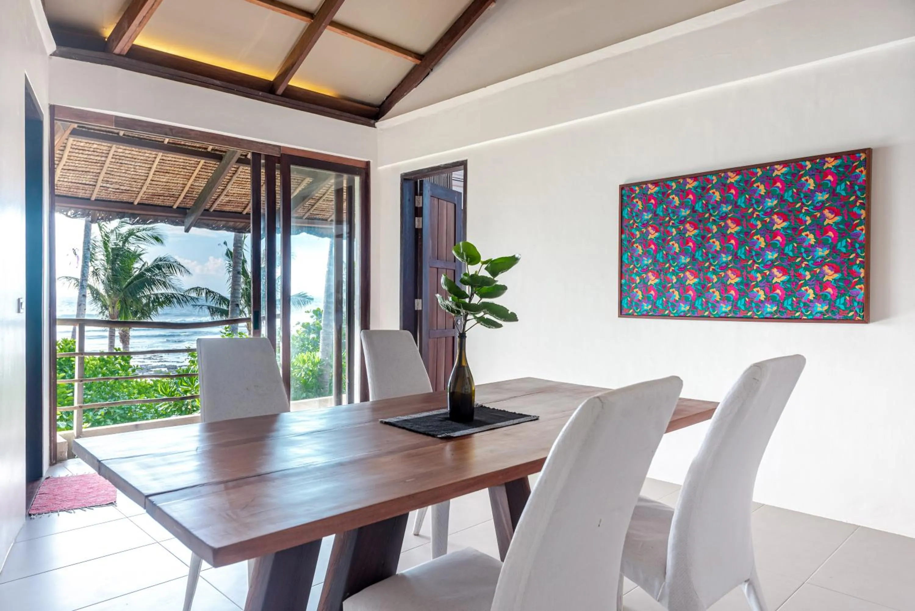 L'Osteria Luxe Beachfront B&B
