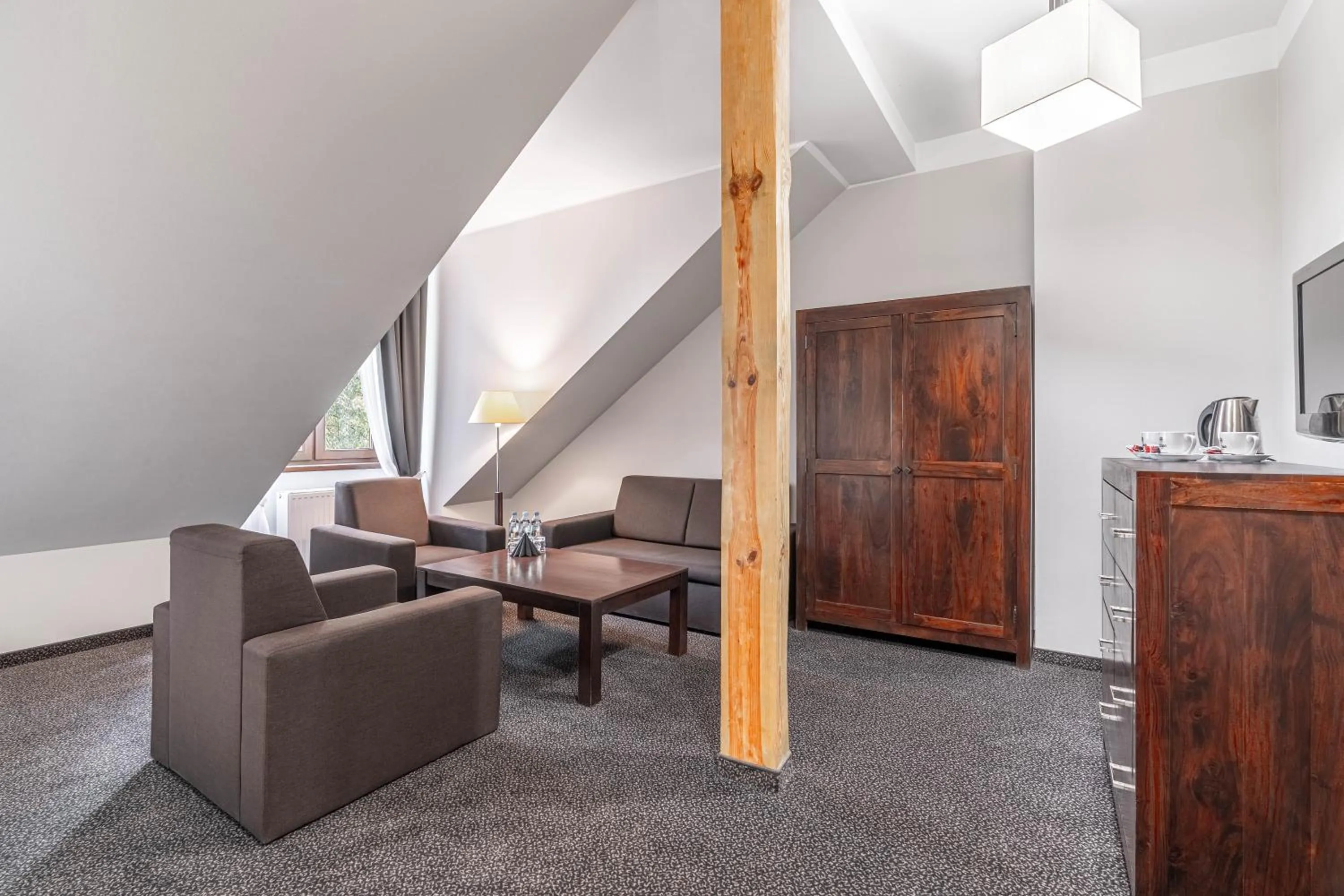 Property building in Dom Pracy Twórczej