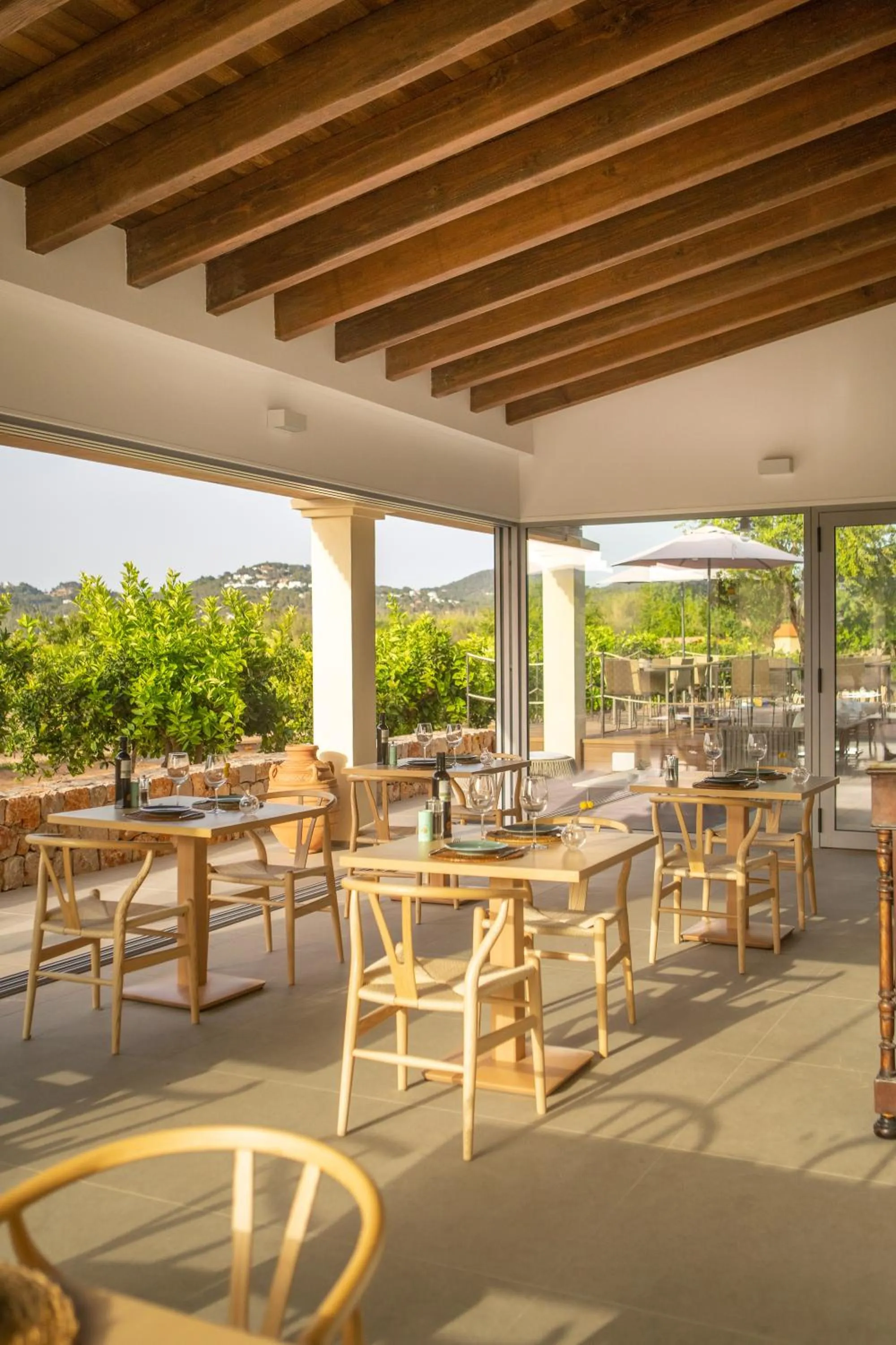 Restaurant/places to eat in Can Jaume Private Villas by Ocean Drive