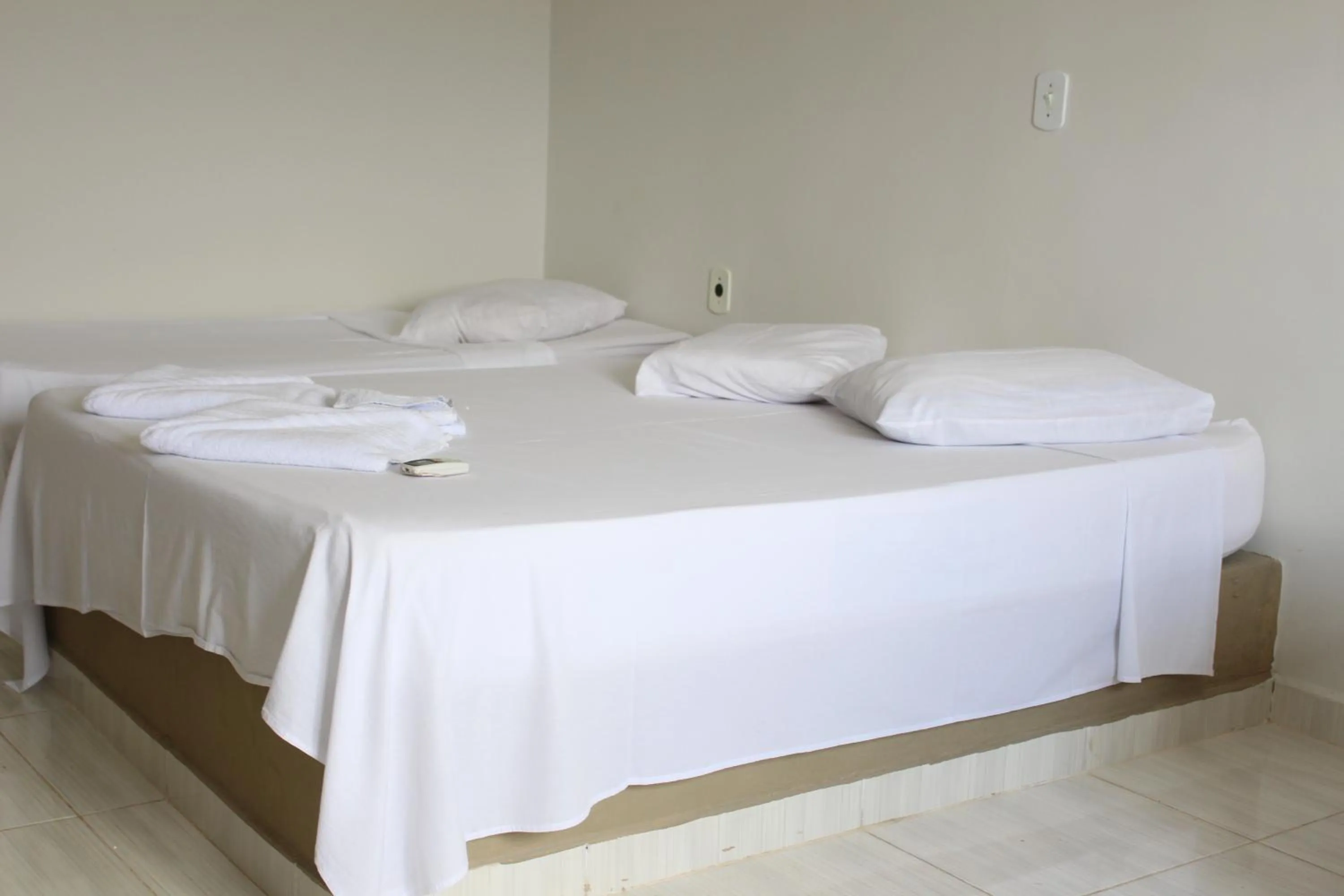 Bed in Bica Pau Hotel
