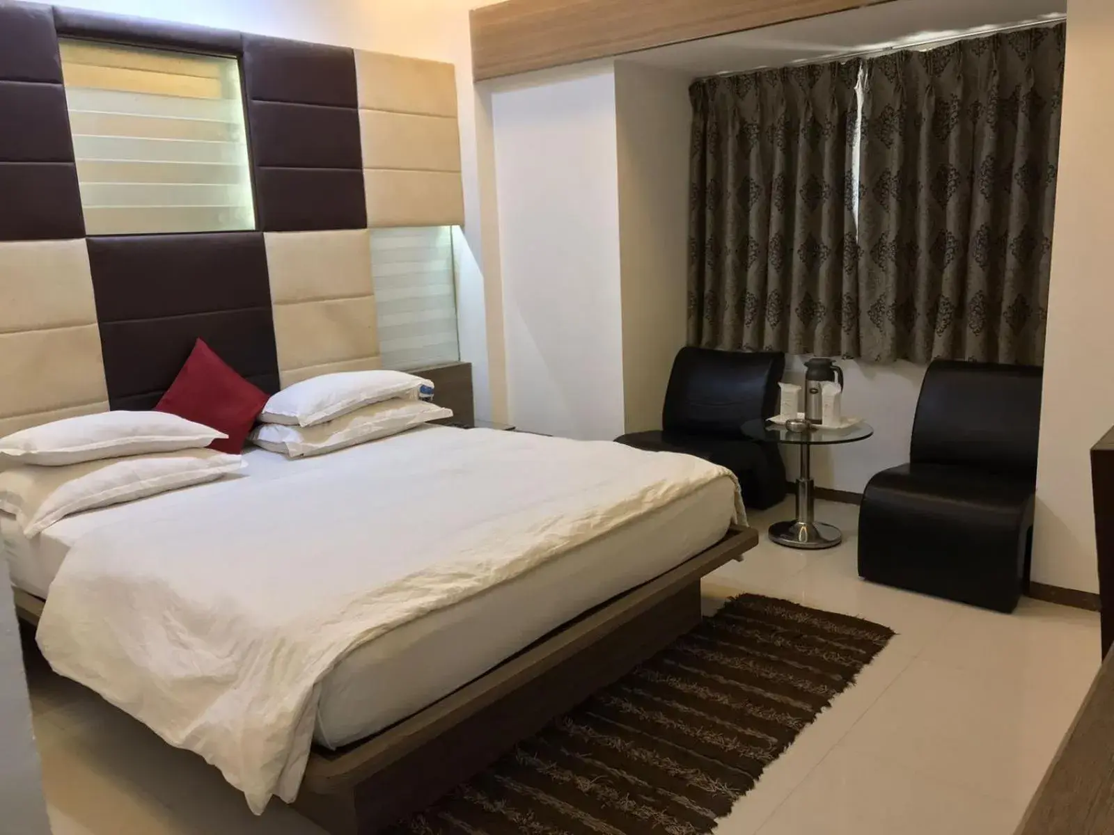 Standard Double Room - single occupancy in Pearl Hotel & Banquets Ahmedabad Standard Double Room - single occupancy in Pearl Hotel & Banquets Ahmedabad