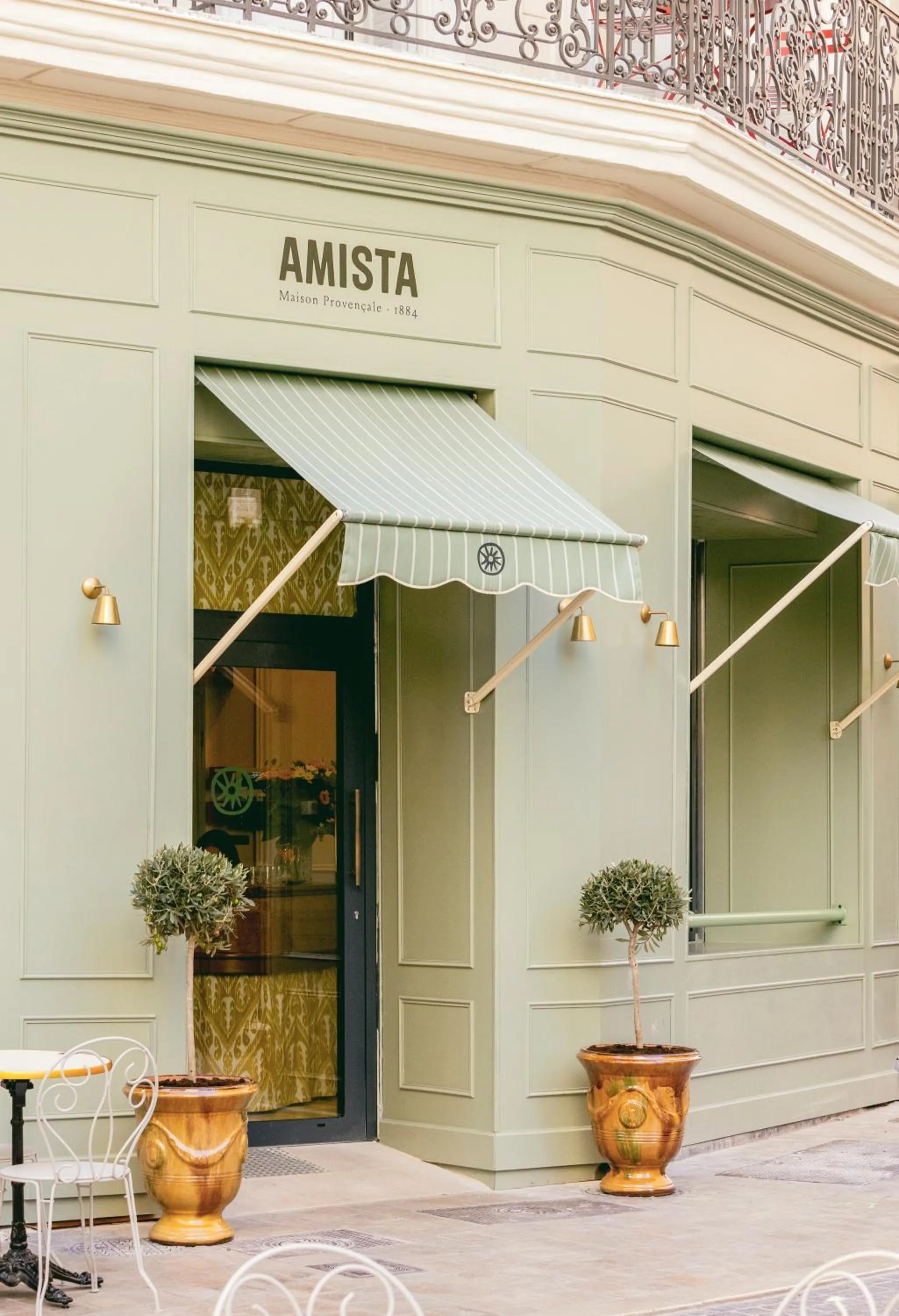 Facade/entrance in Hôtel Amista Marseille - ancien Hôtel Saint Louis - Vieux Port