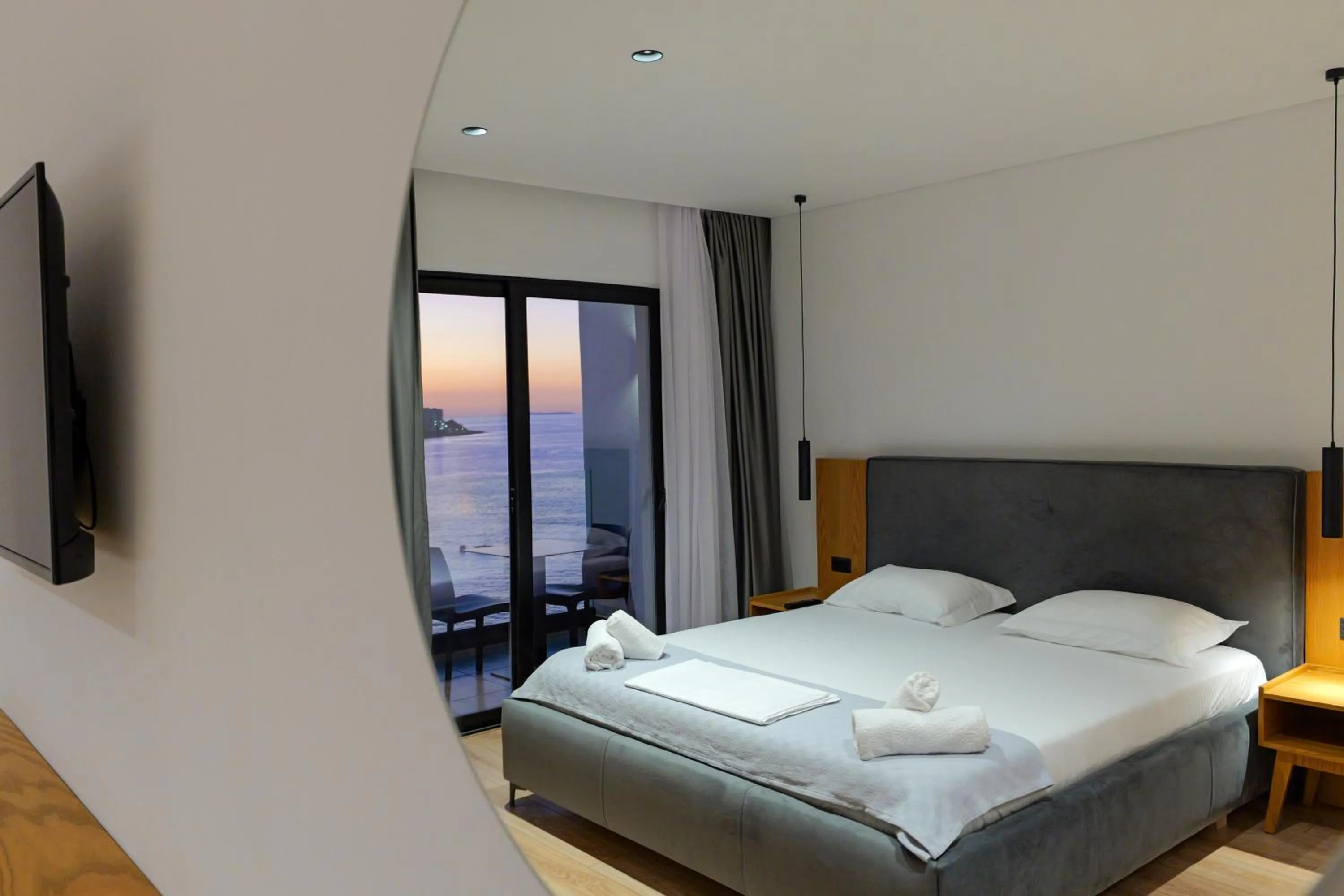 Photo of the whole room, Bed in Hotel Vola