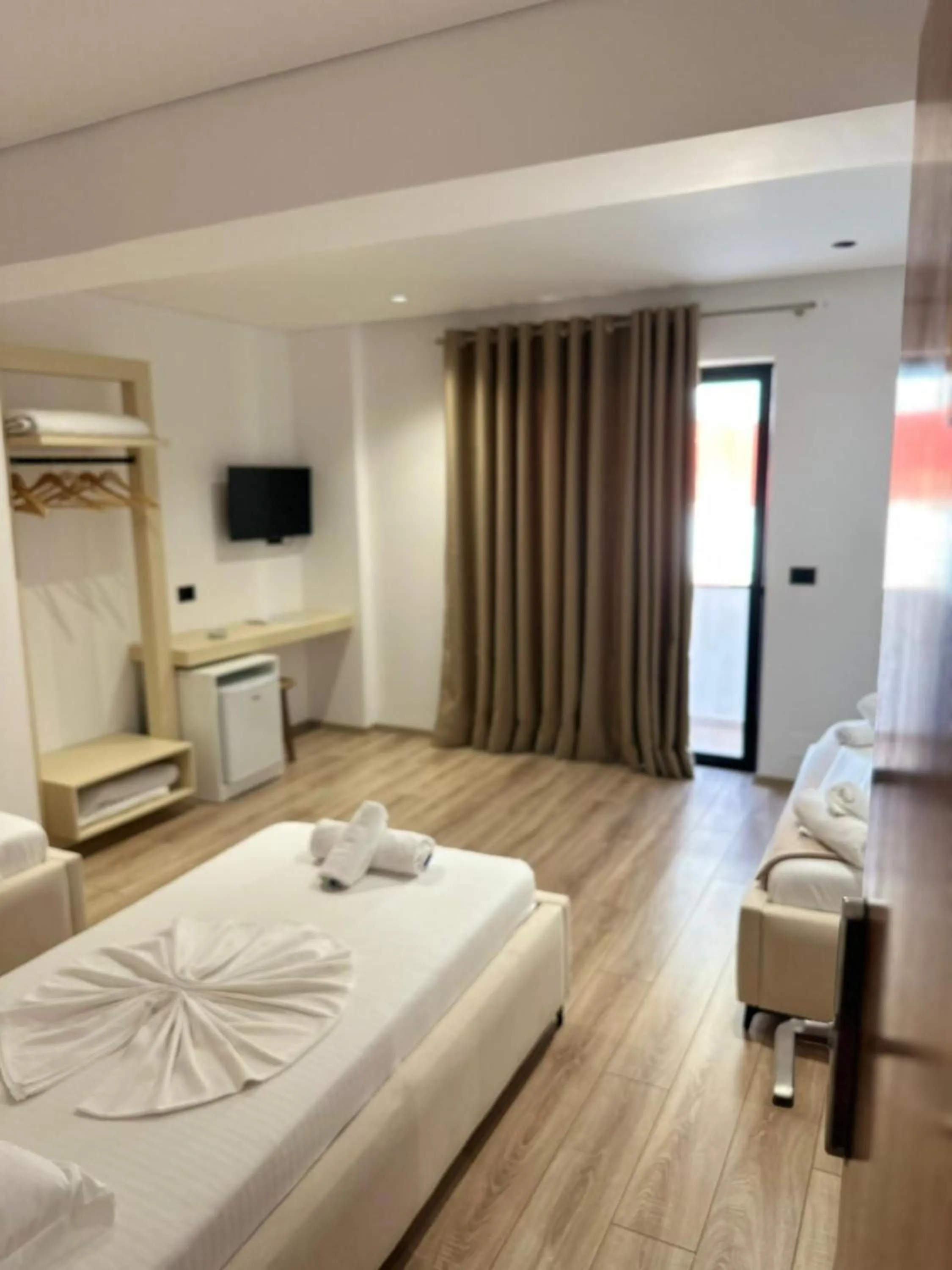 Photo of the whole room, Bed in Hotel Vola