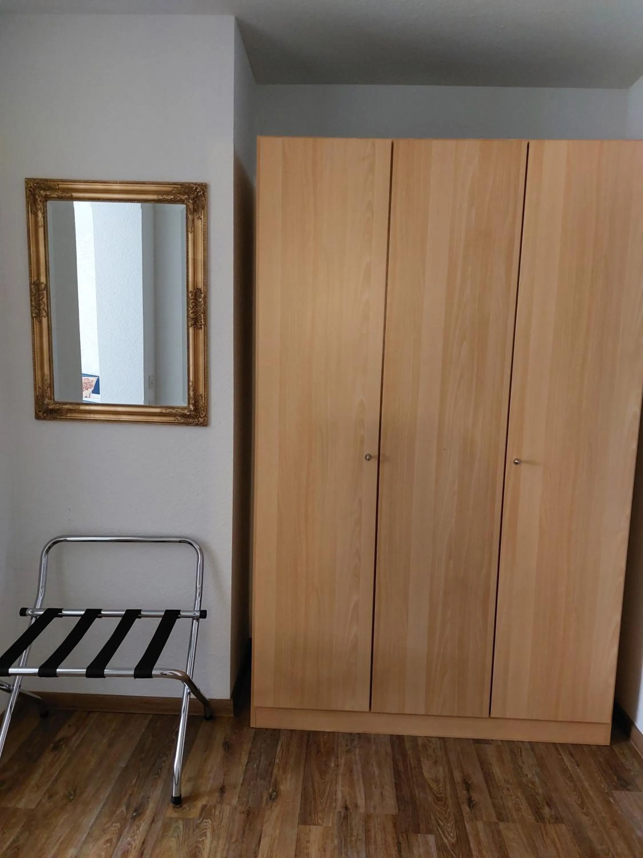 Photo of the whole room, Bed in Hotel Eleon