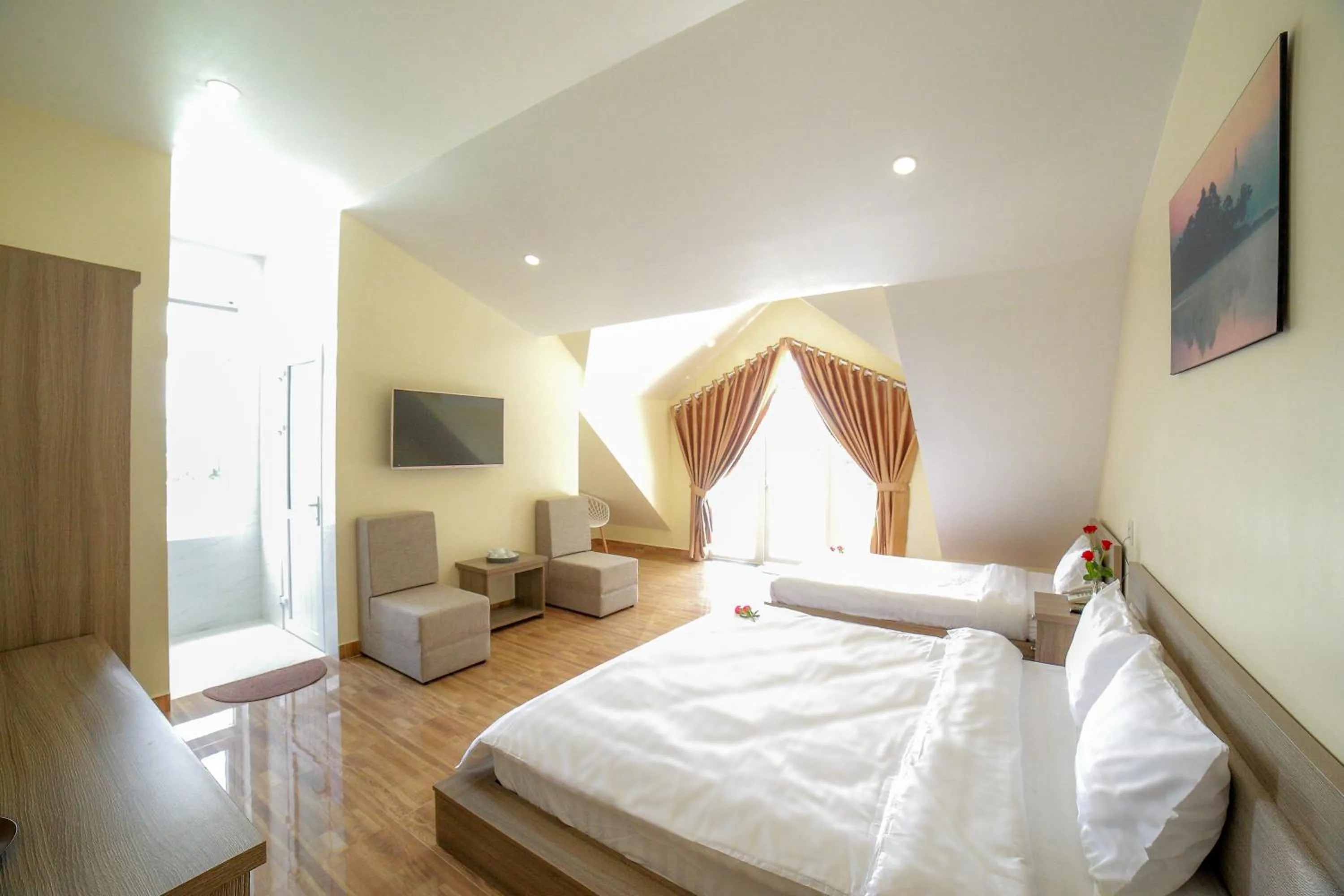 Photo of the whole room, Bed in Nhật Nguyên Hotel