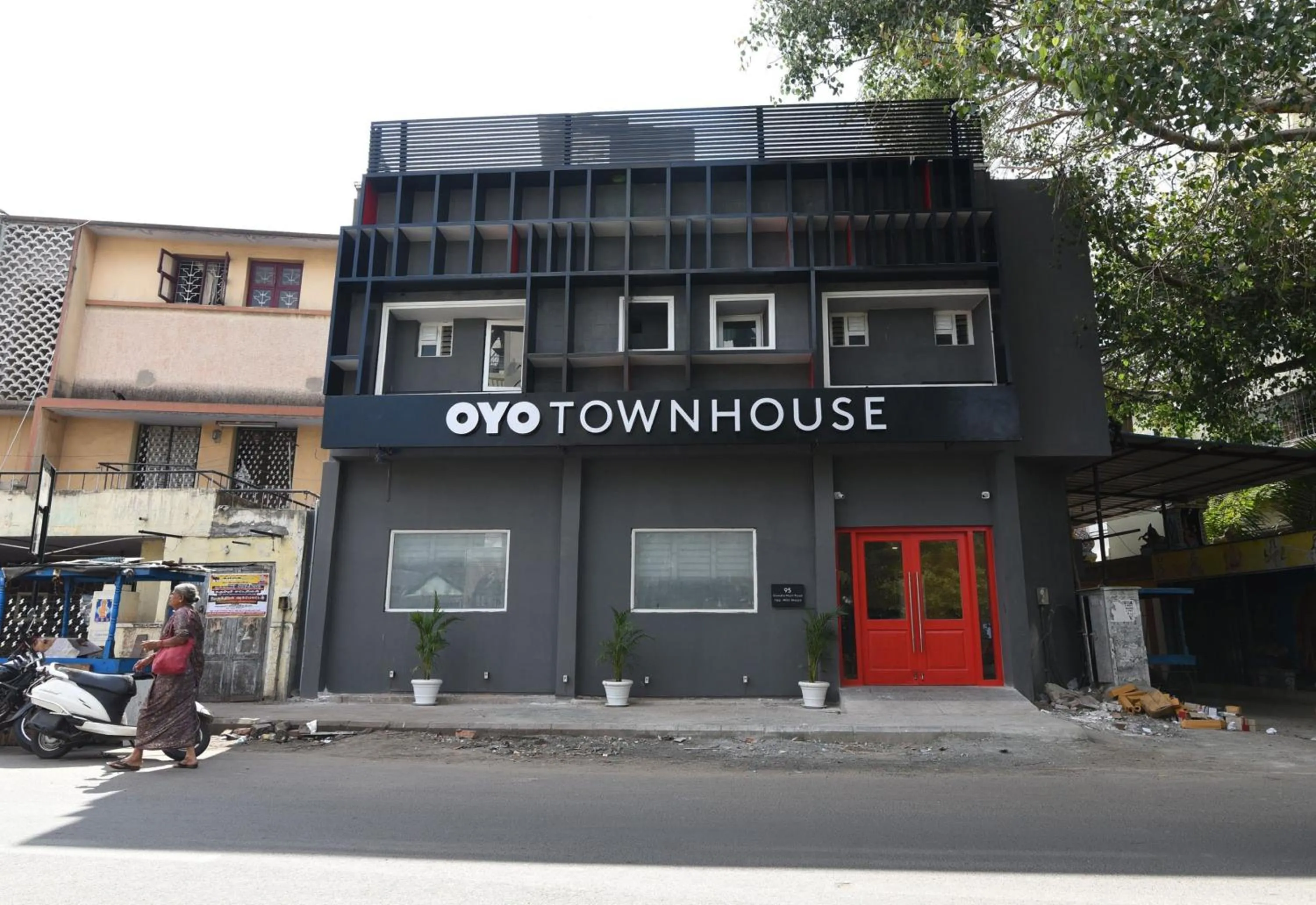 Super Townhouse Royapettah Near U.S Consulate