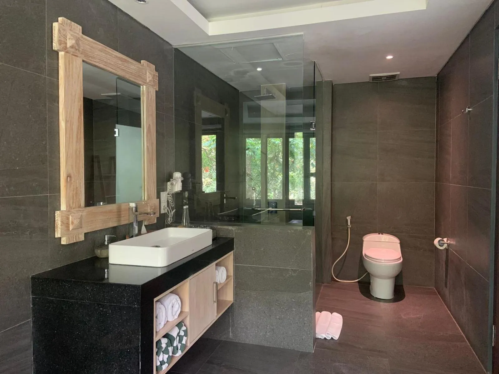 Shower in Ubud Hills Villas & Resort