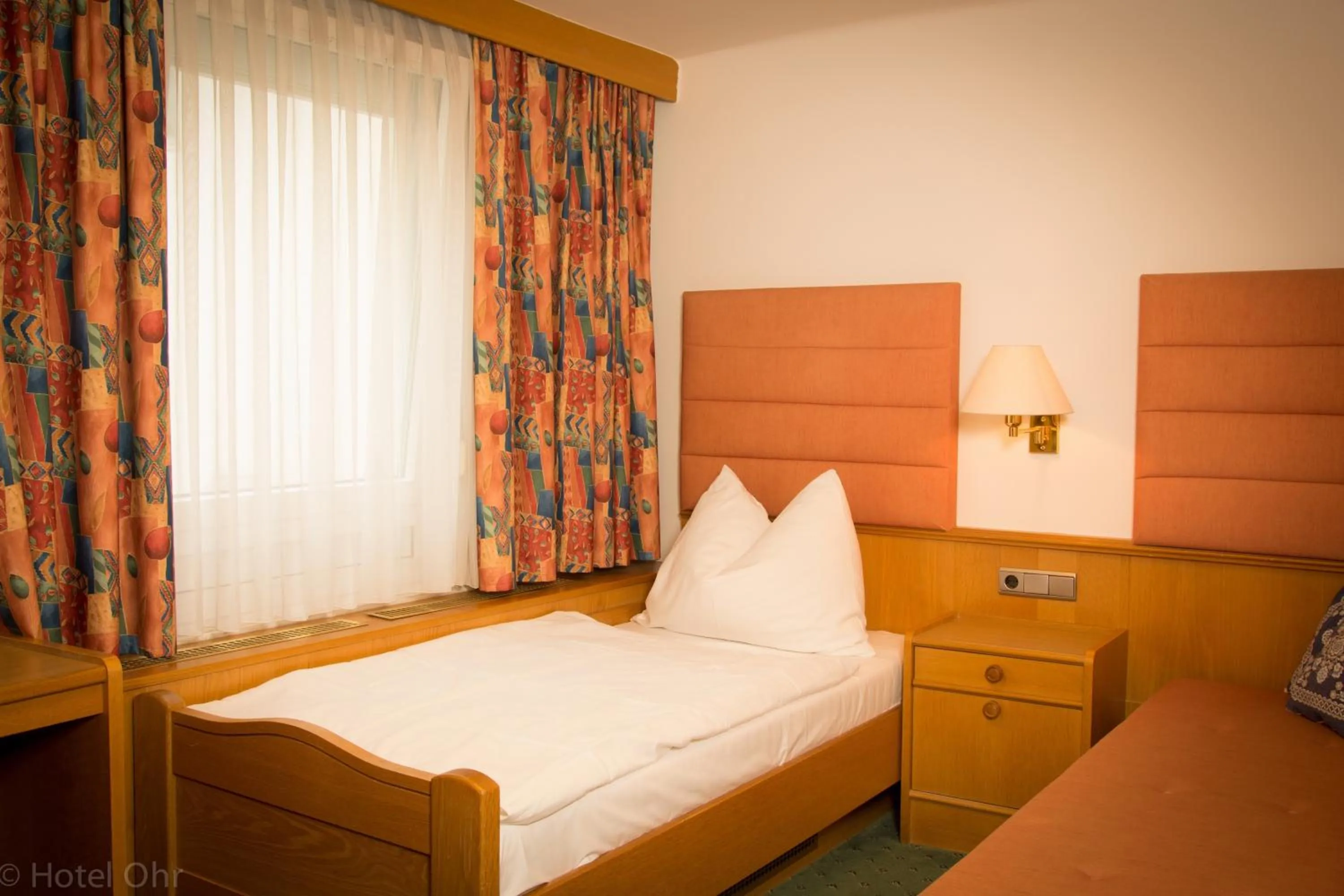 Budget Single Room in Gasthof OHR