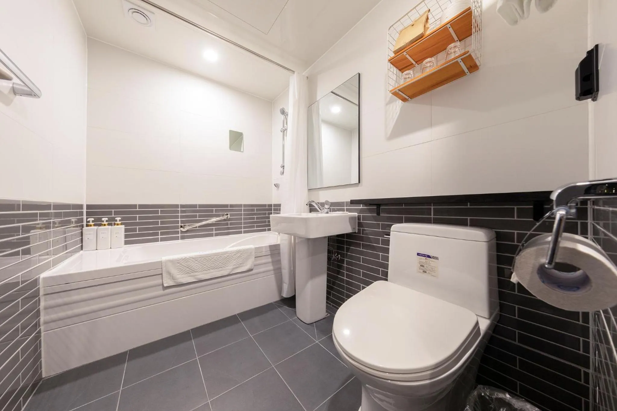 Toilet in Hotel Firststay Myeongdong