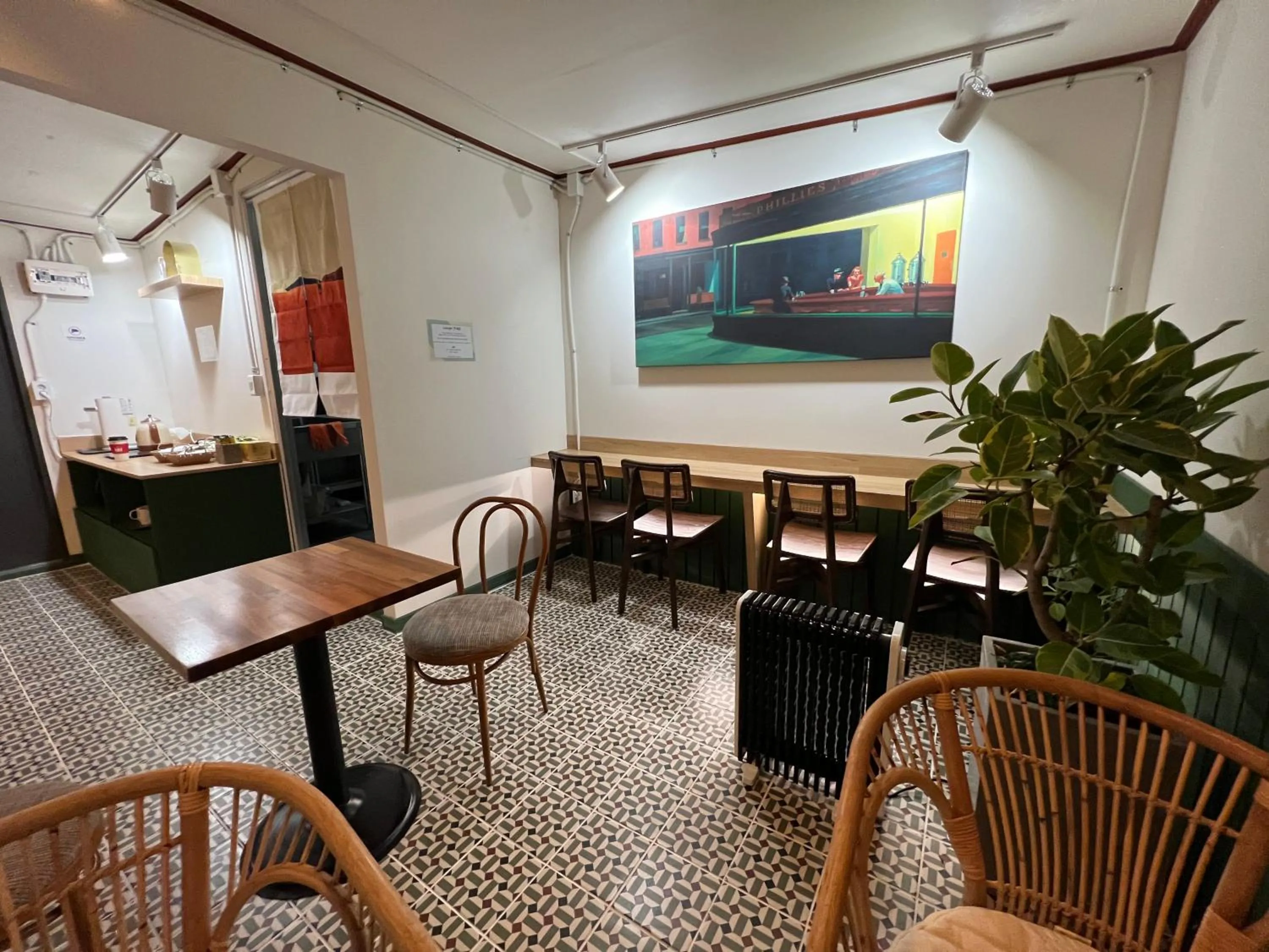 Communal lounge/ TV room in Hotel Firststay Myeongdong