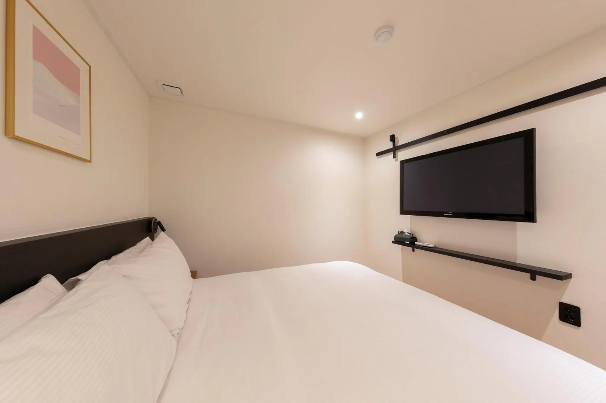 Bedroom, Bed in Hotel Firststay Myeongdong