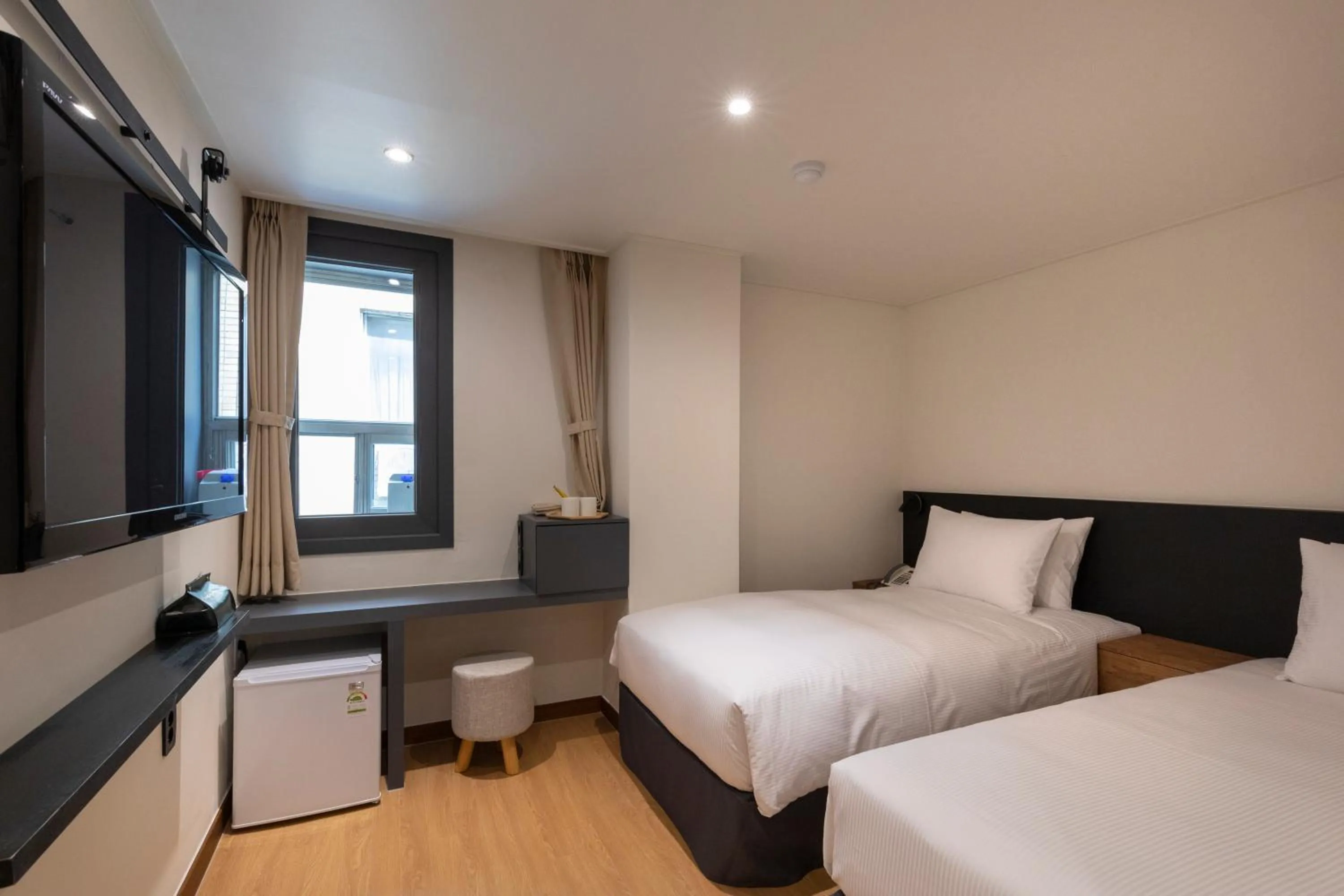 Bed in Hotel Firststay Myeongdong