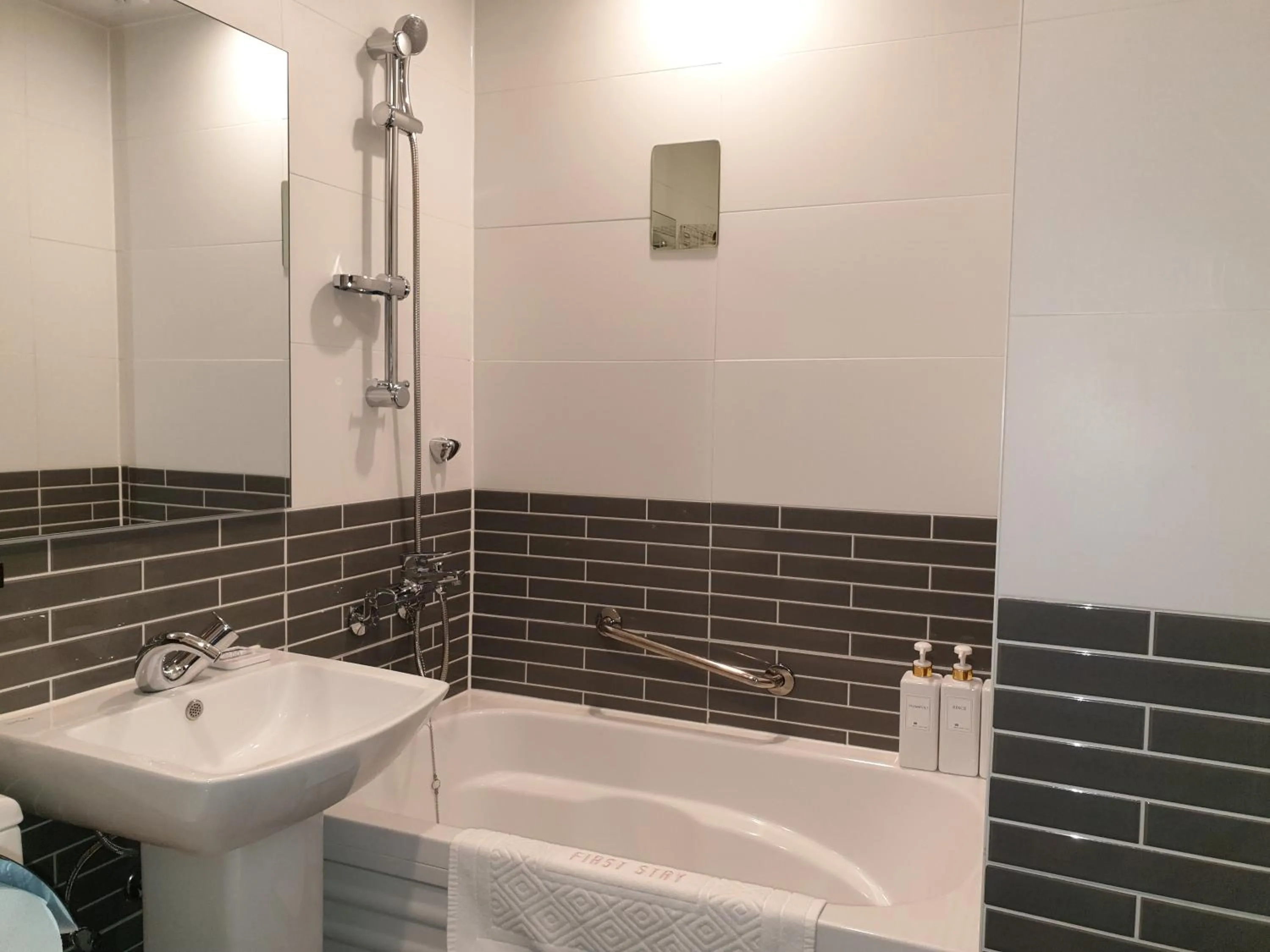 Hotel Firststay Myeongdong