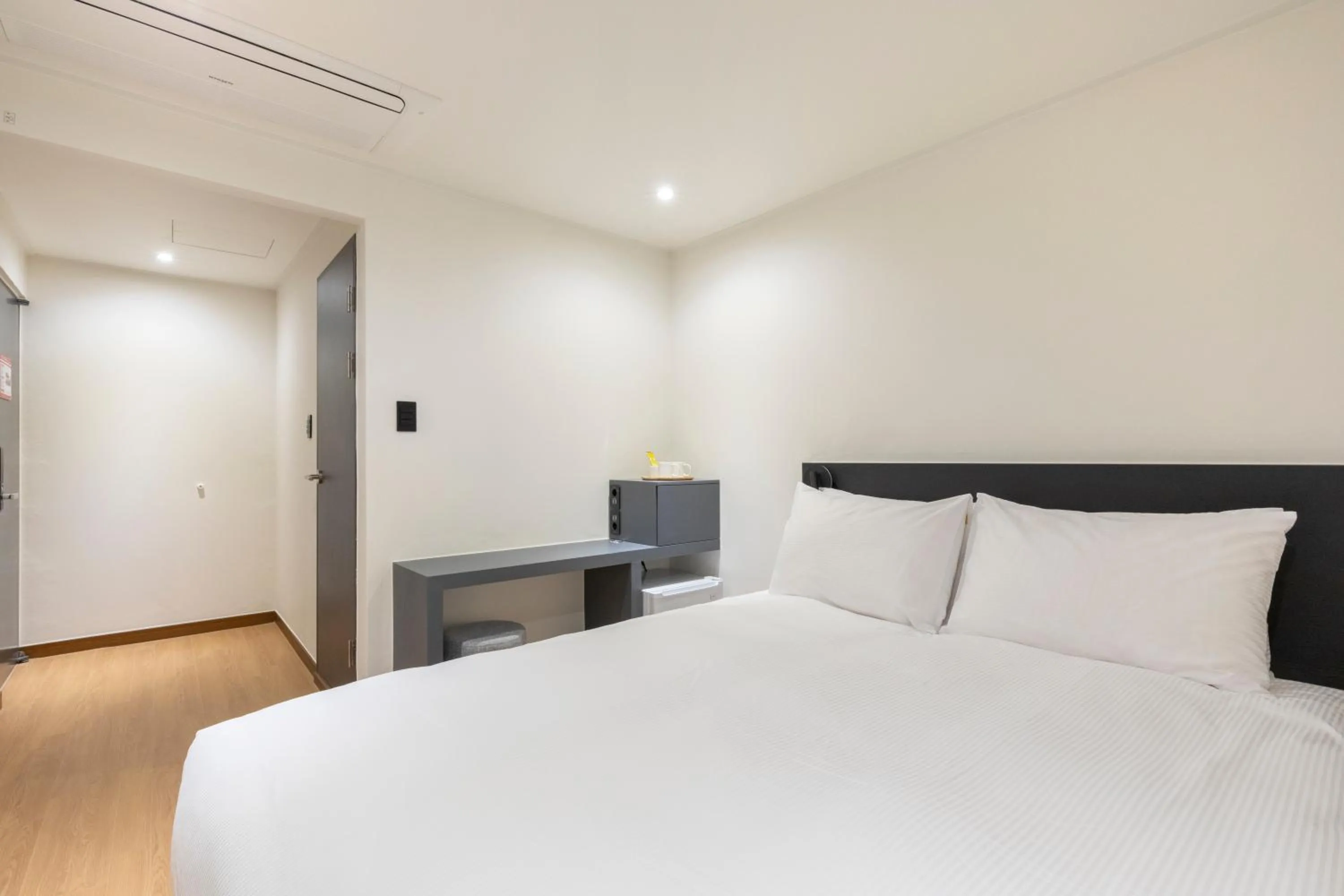 Bed in Hotel Firststay Myeongdong