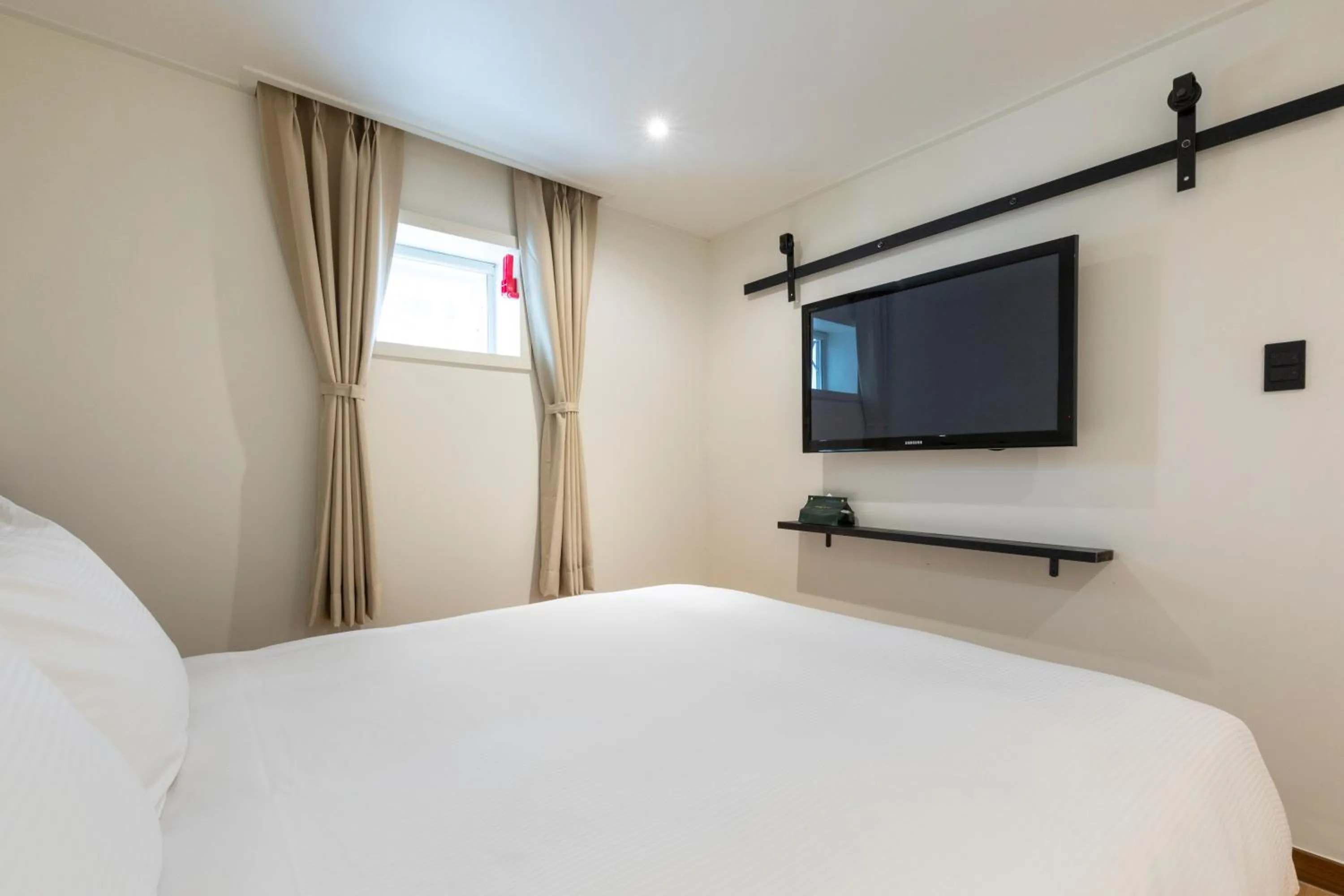 Bed in Hotel Firststay Myeongdong