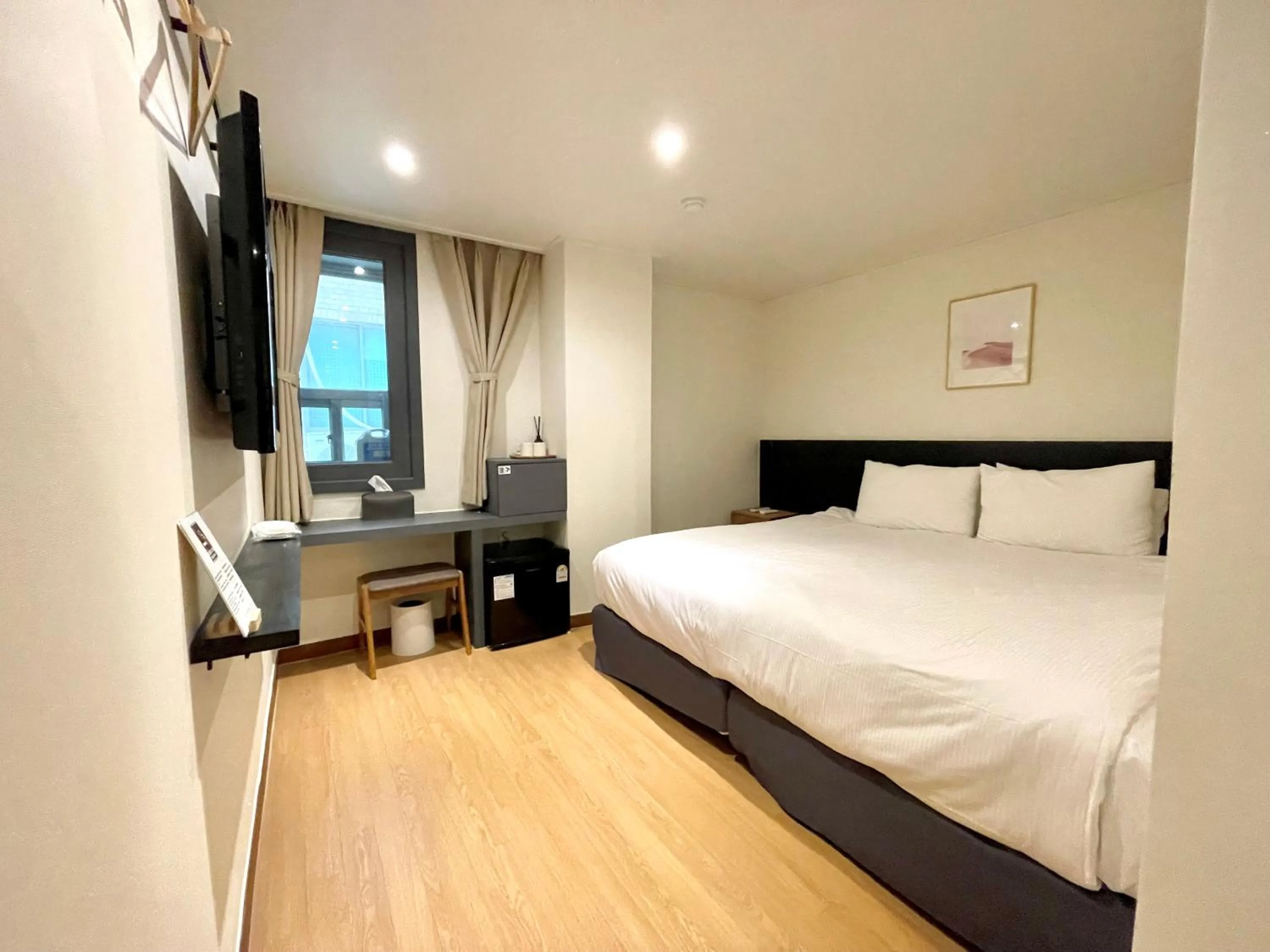 Bed in Hotel Firststay Myeongdong
