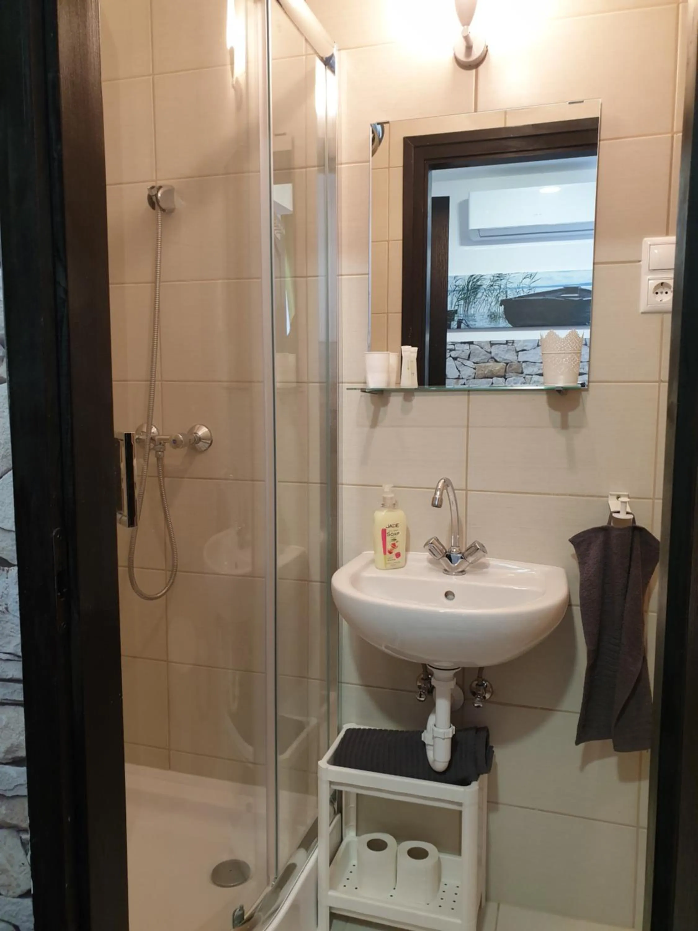 Kid Família Panzió Balatonszárszó