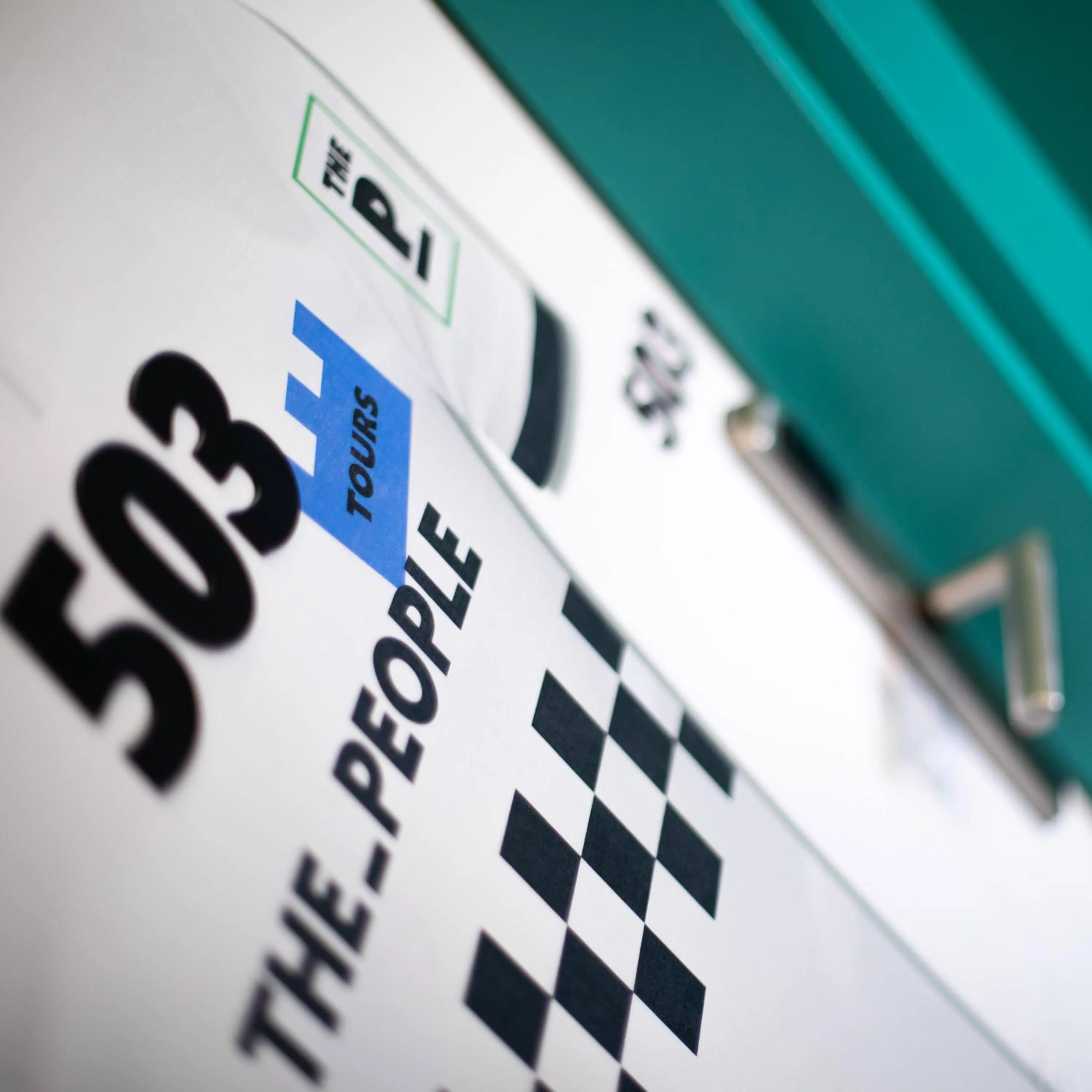 Property building in The People - Tours