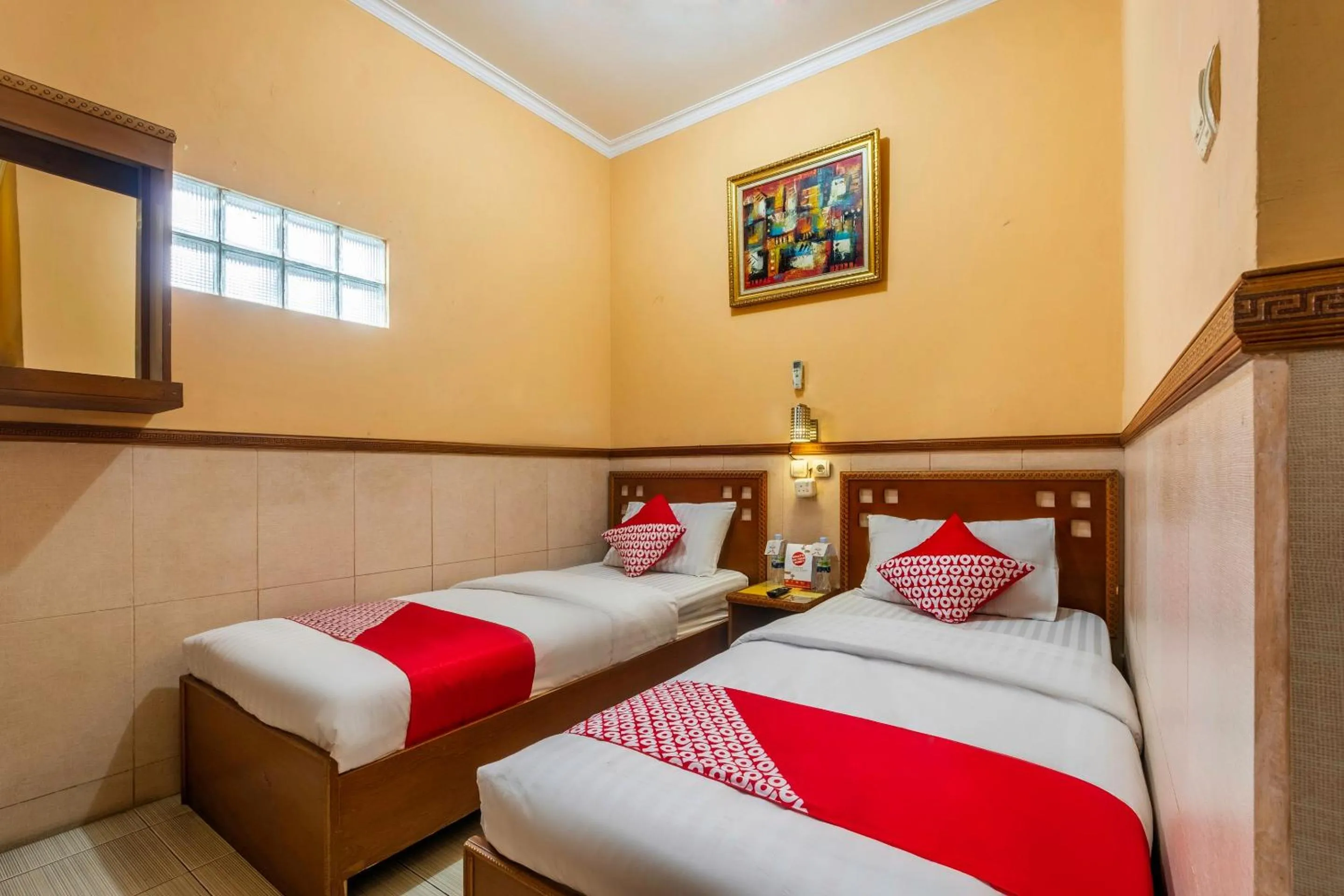 Bedroom, Bed in Collection O Kebon Jeruk Near Taman Balai Kota
