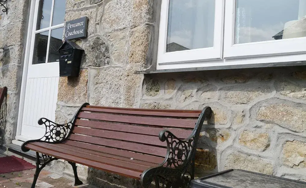 Facade/entrance in The White Hart Hotel Facade/entrance in The White Hart Hotel
