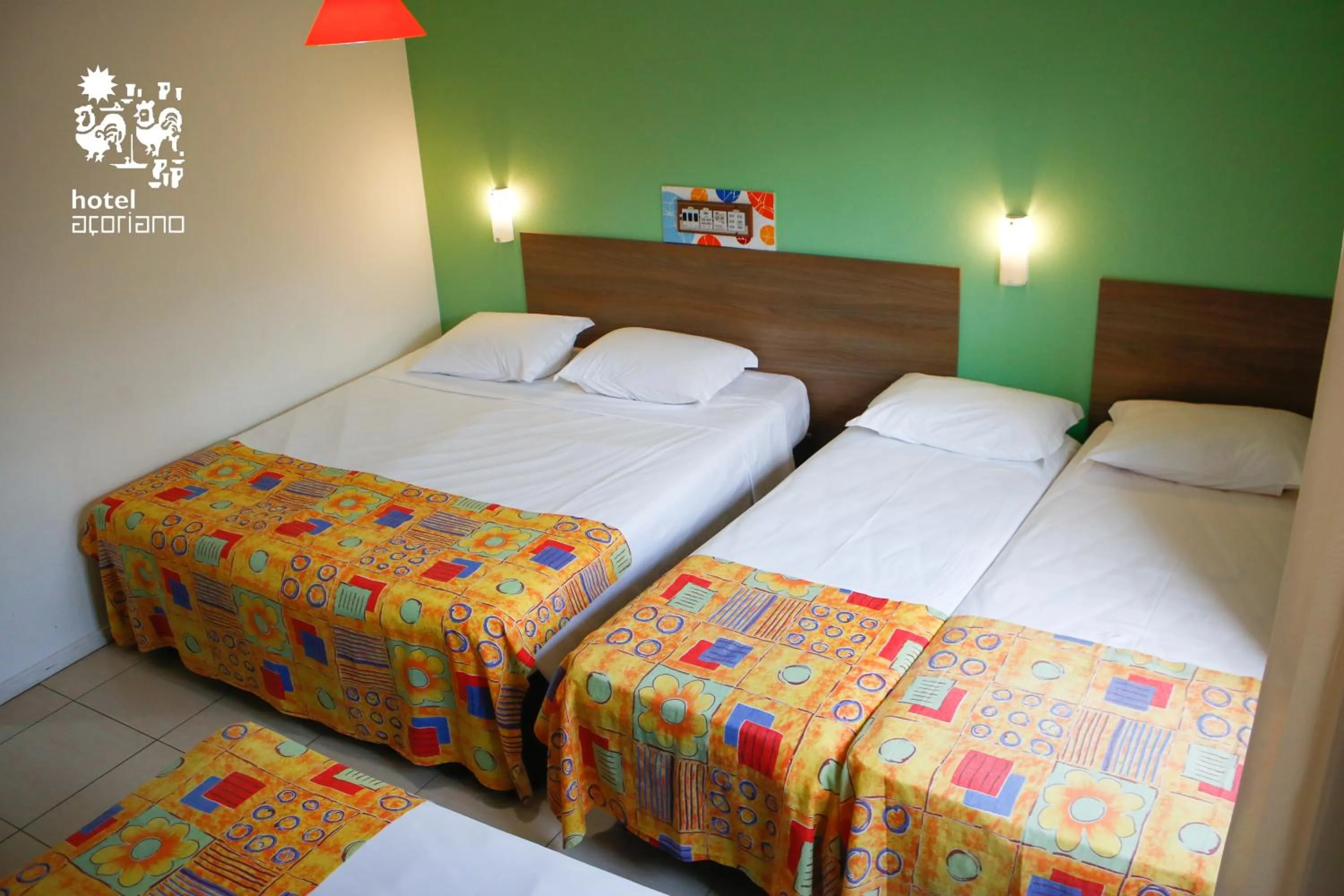 Bedroom, Bed in Hotel Açoriano