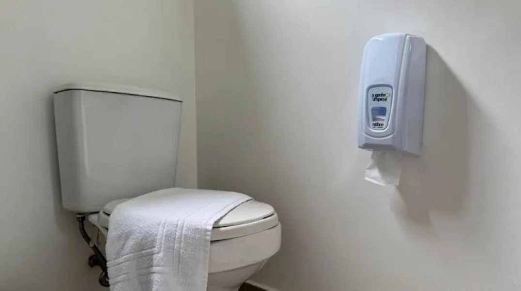 Pousada Bernúncia - Com café da Manhã, próximo a Praia Grande