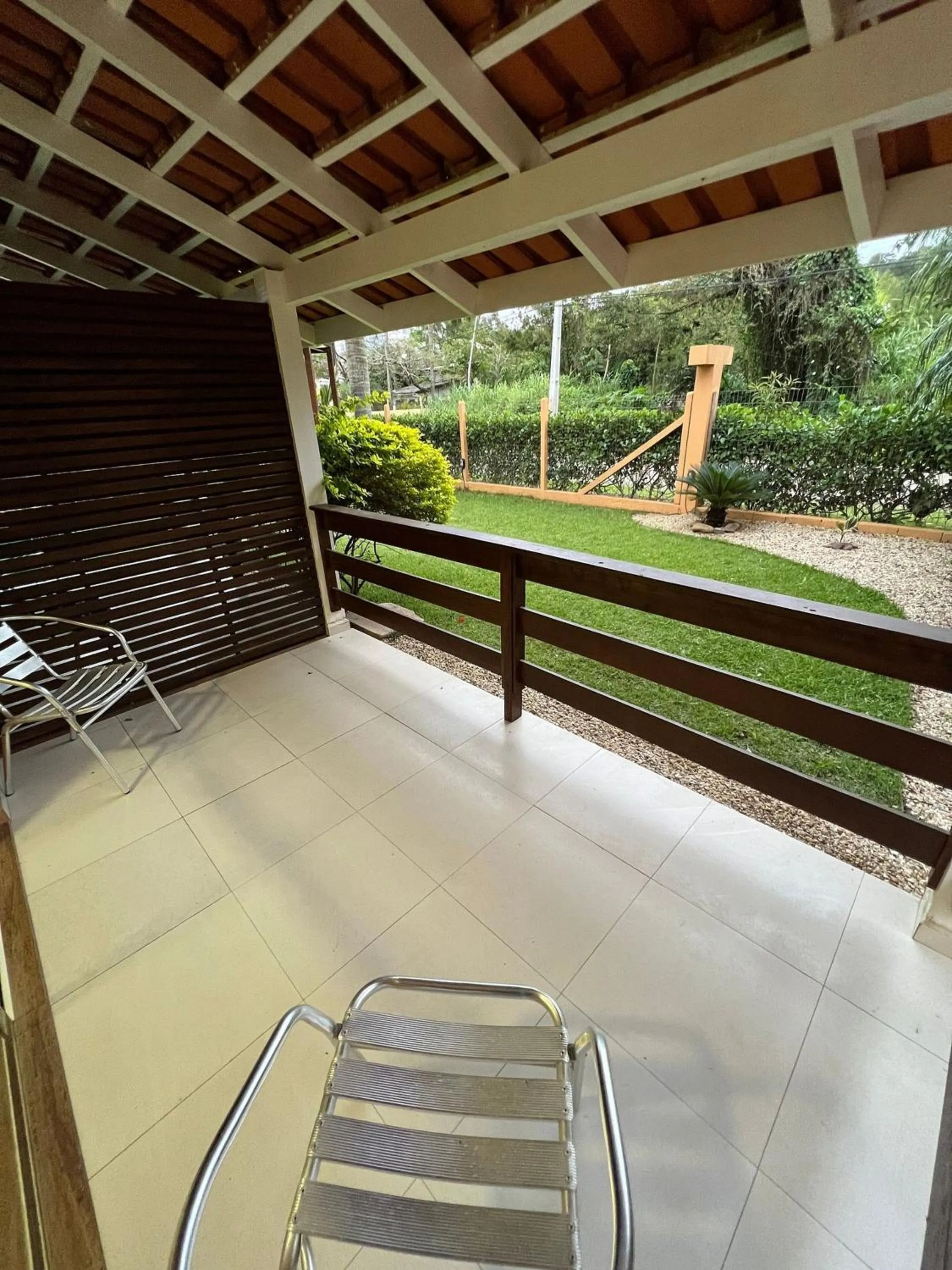 Pousada Bernúncia - Com café da Manhã, próximo a Praia Grande