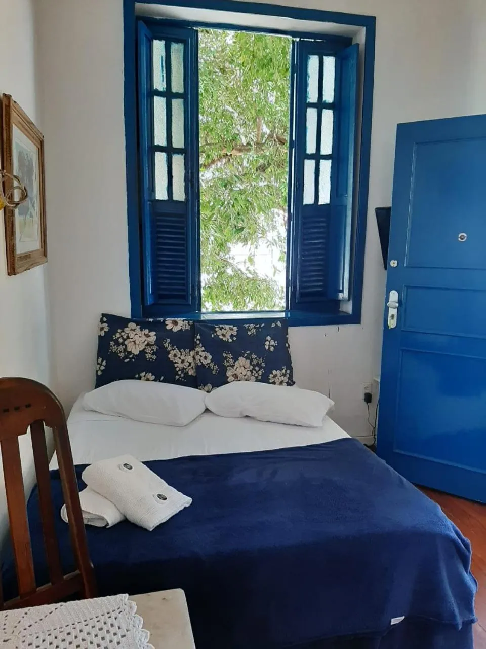 Bedroom, Bed in Brasileranza Hostel