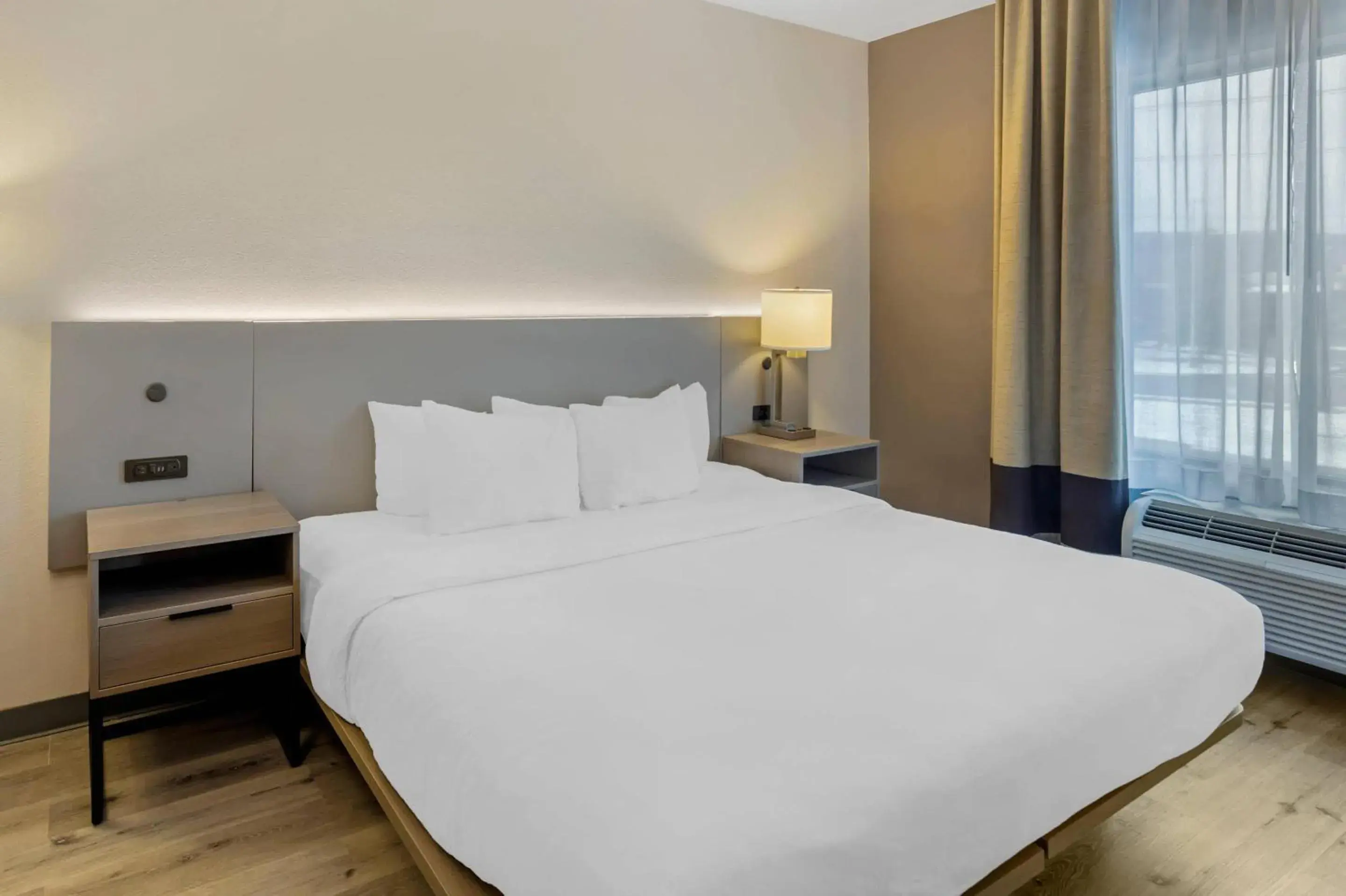 Bedroom, Bed in Comfort Inn & Suites Sayre Bedroom, Bed in Comfort Inn & Suites Sayre