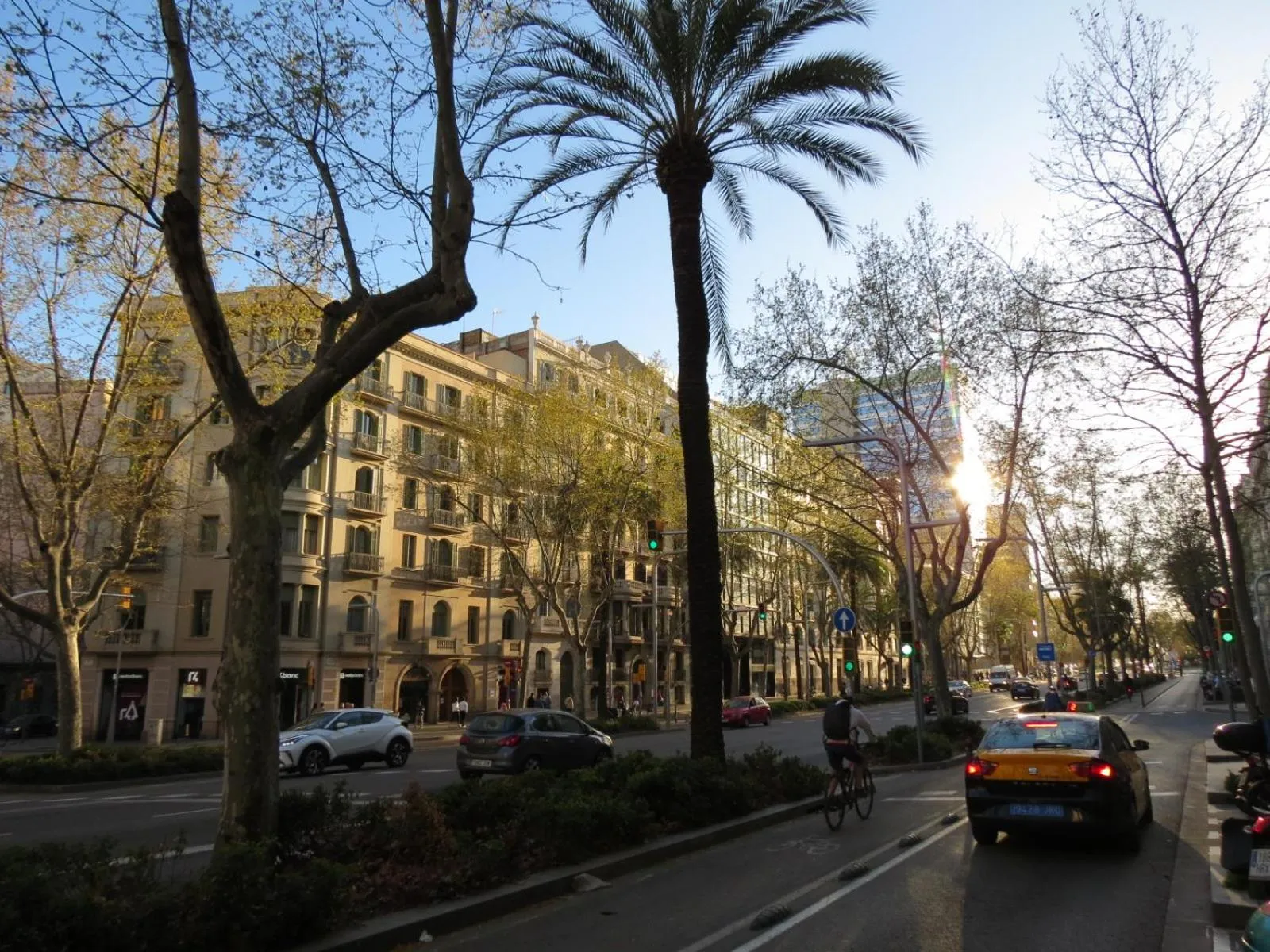 Neighbourhood in Hostal Petit Príncep