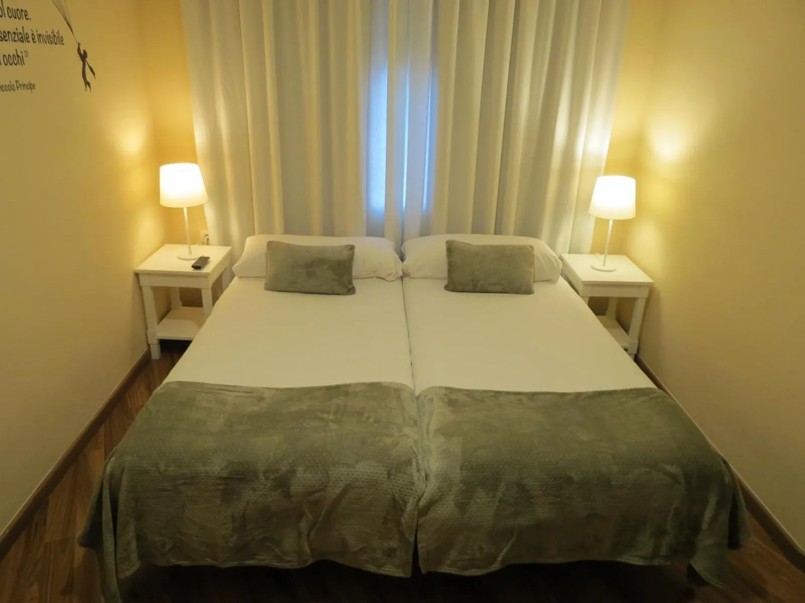 Bed in Hostal Petit Príncep