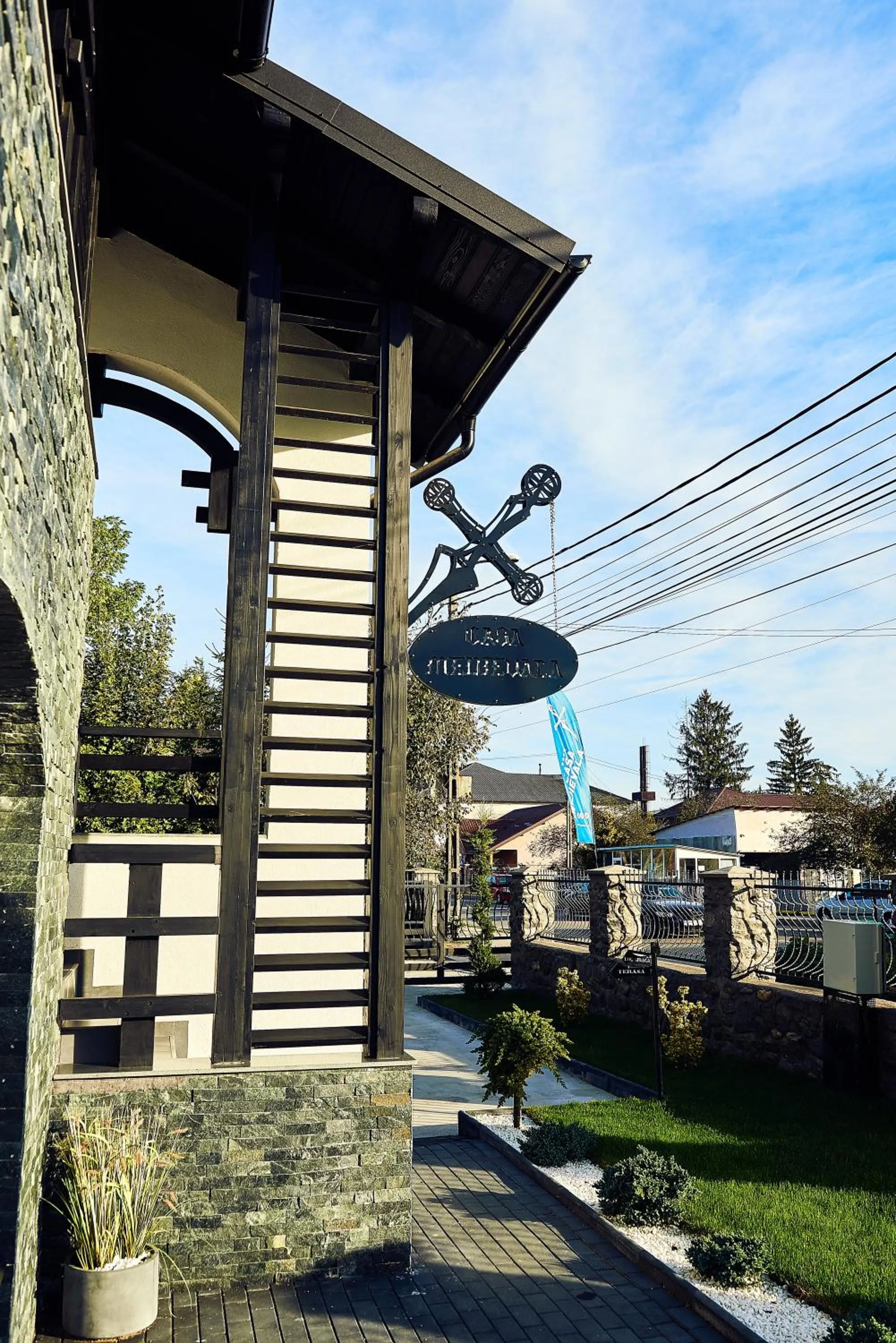 Property building in Boutique Hotel Casa Medievala