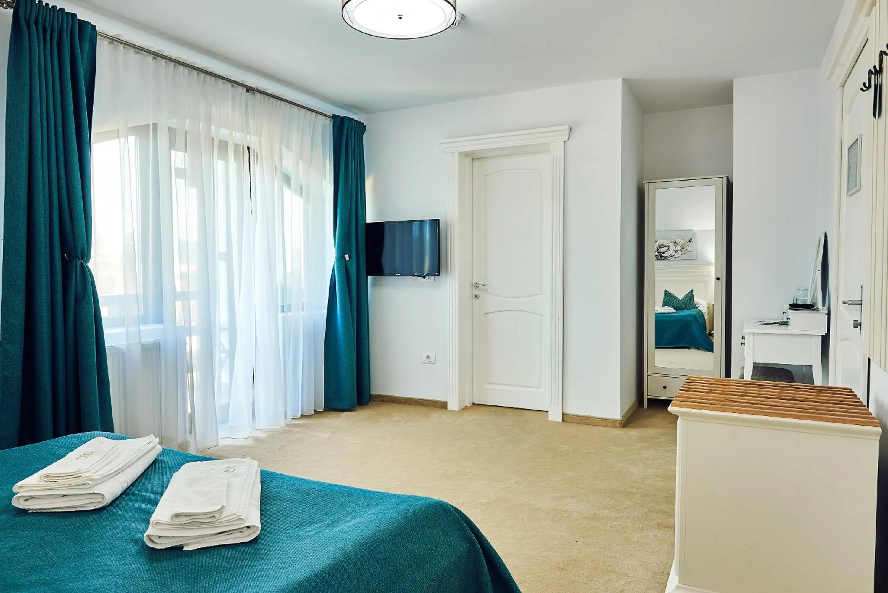 Photo of the whole room, Bed in Boutique Hotel Casa Medievala
