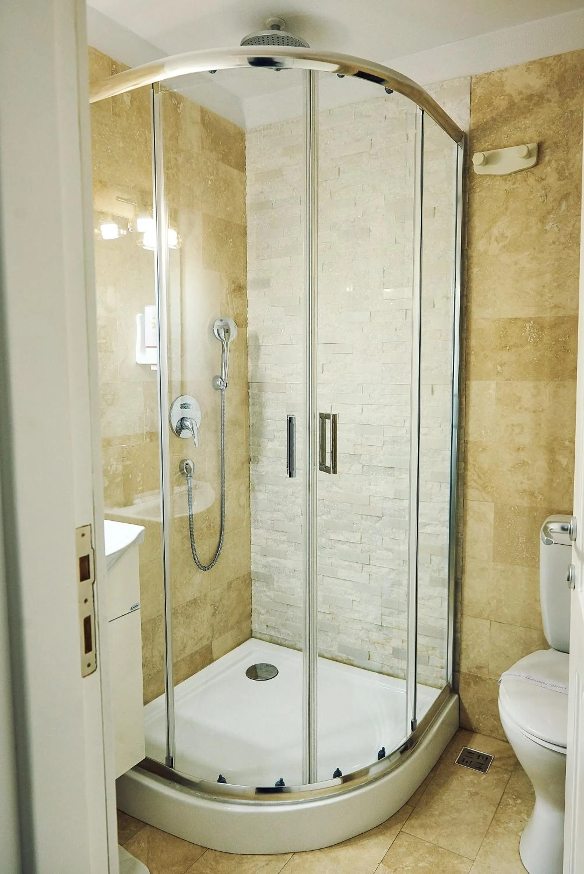 Bathroom in Boutique Hotel Casa Medievala