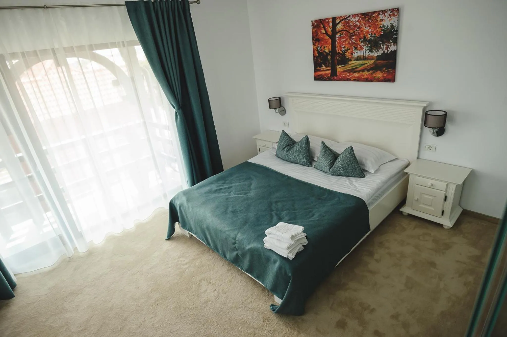 Photo of the whole room, Bed in Boutique Hotel Casa Medievala