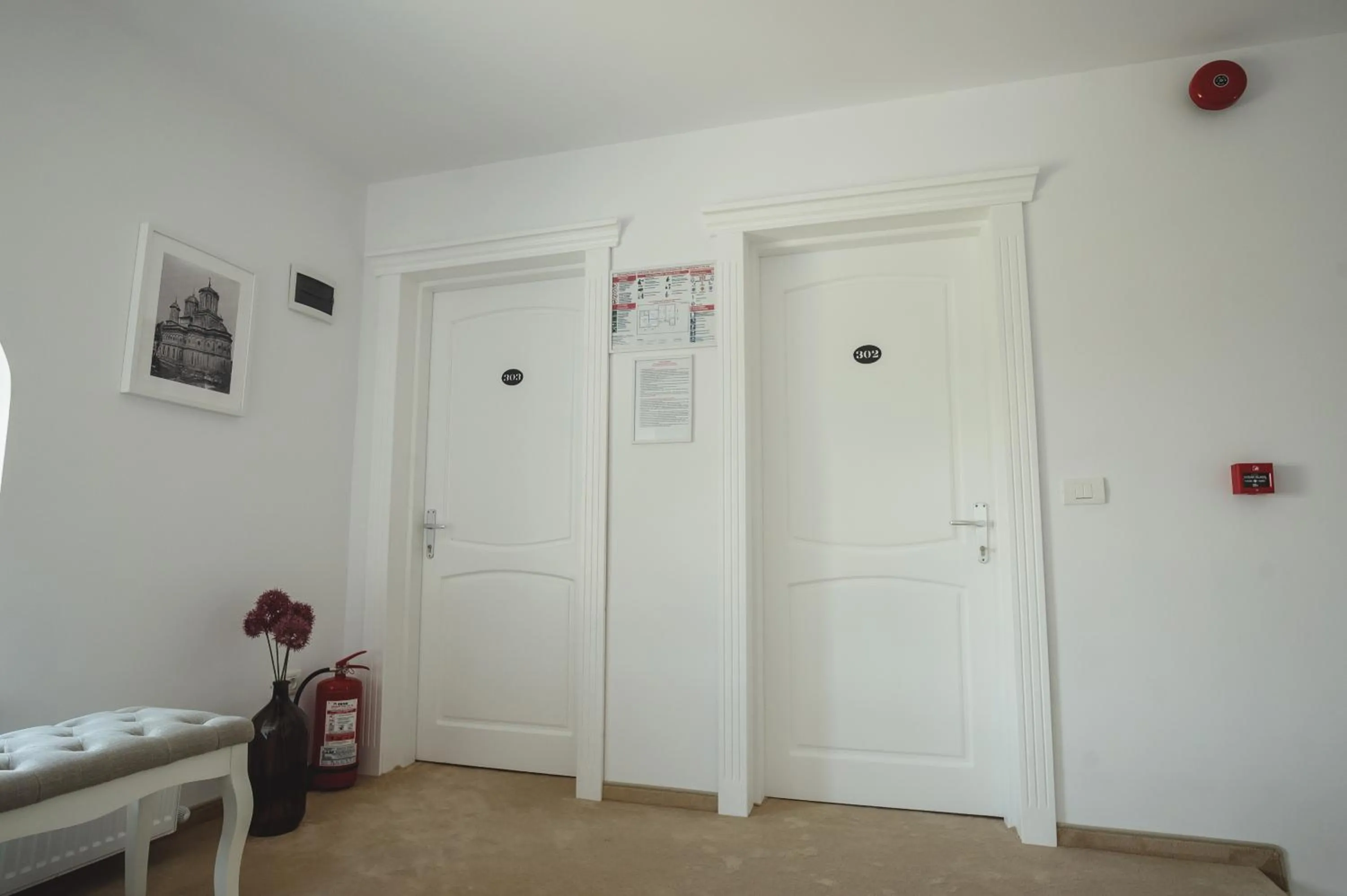 Photo of the whole room in Boutique Hotel Casa Medievala