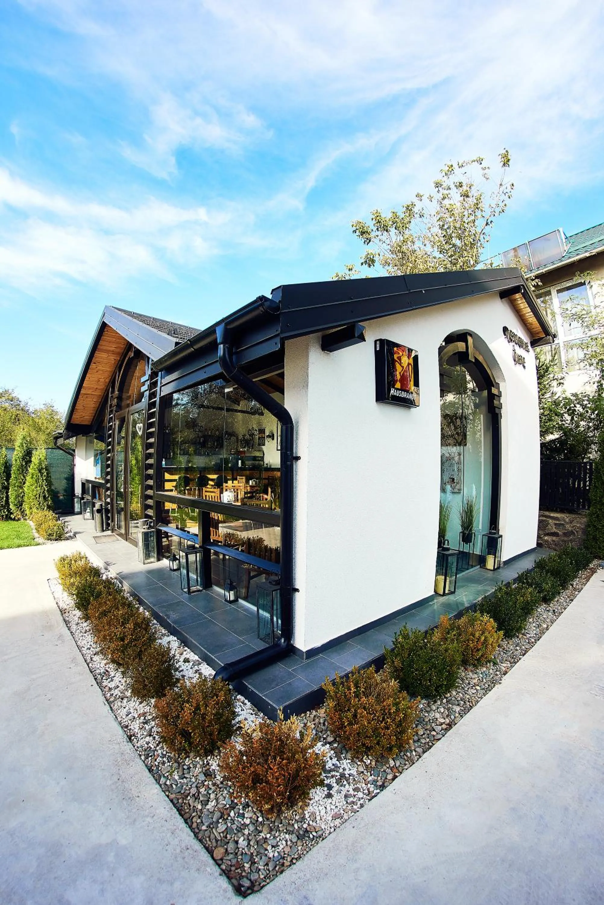 Property building in Boutique Hotel Casa Medievala