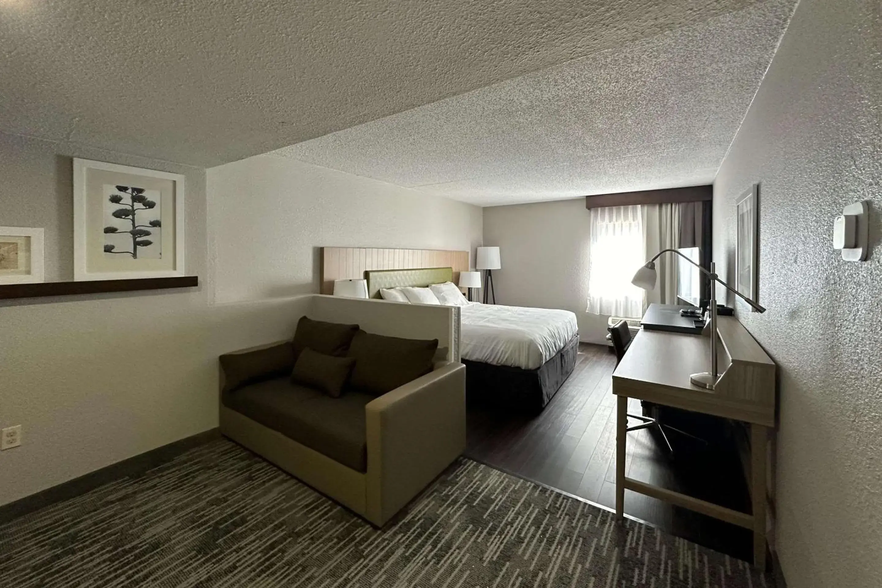 Bedroom, Bed in Country Inn & Suites by Radisson, Dunbar - Charleston Bedroom, Bed in Country Inn & Suites by Radisson, Dunbar - Charleston