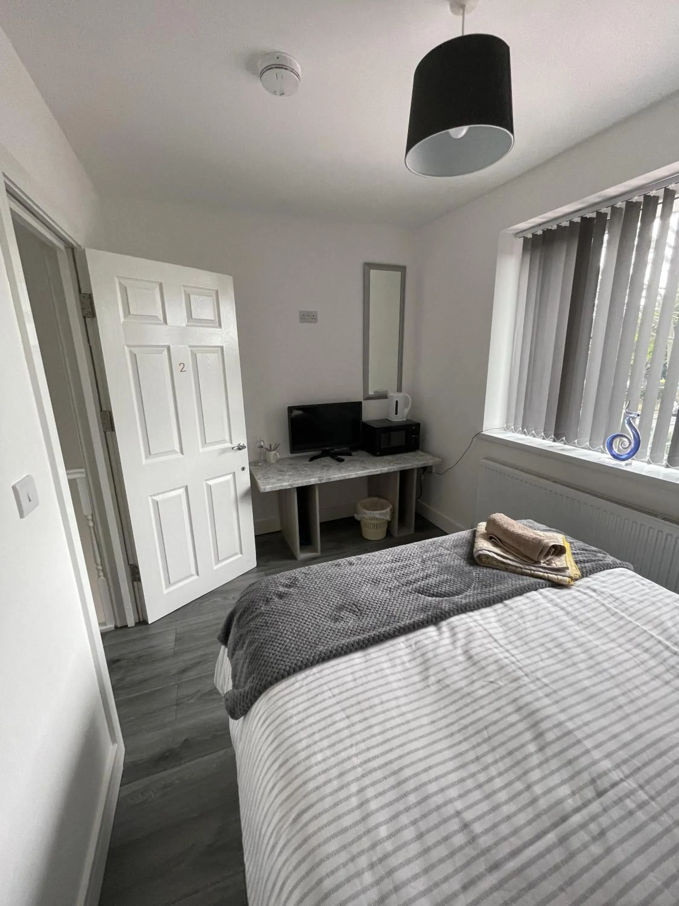 Bedroom, Bed in Cranmore Guest House