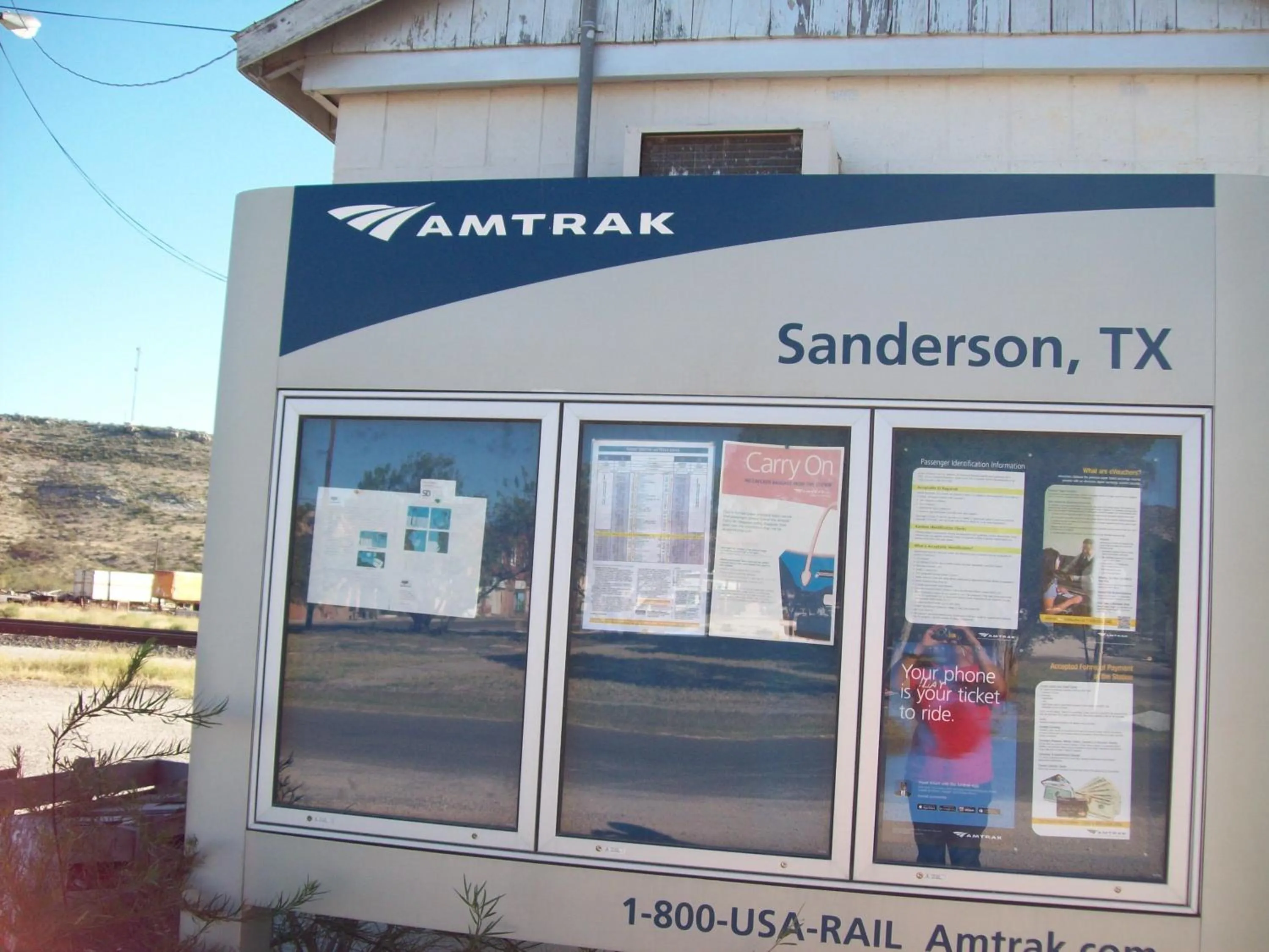 Property building in Budget Inn Sanderson
