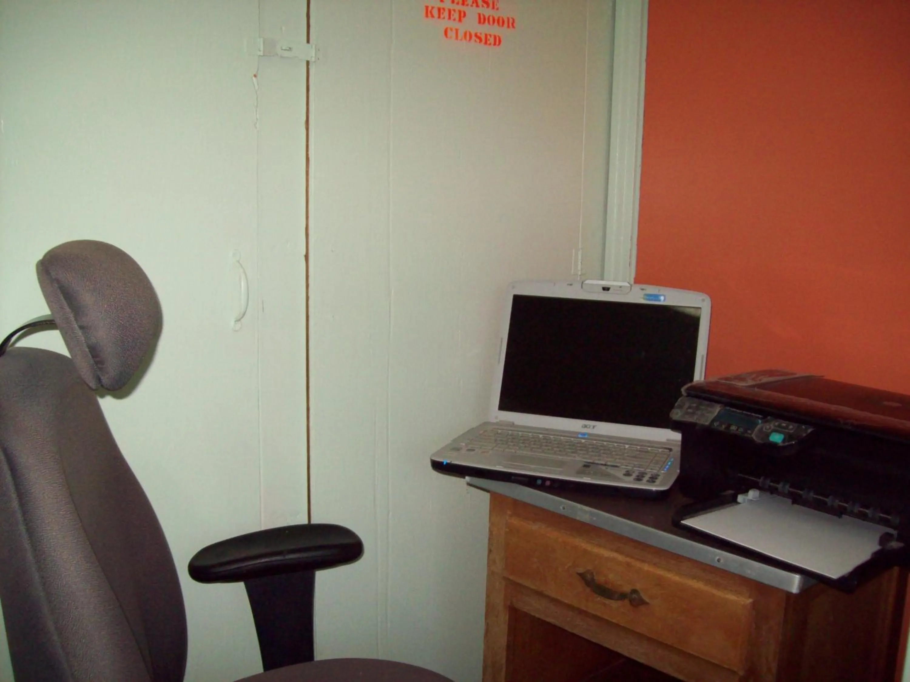 Business facilities in Budget Inn Sanderson