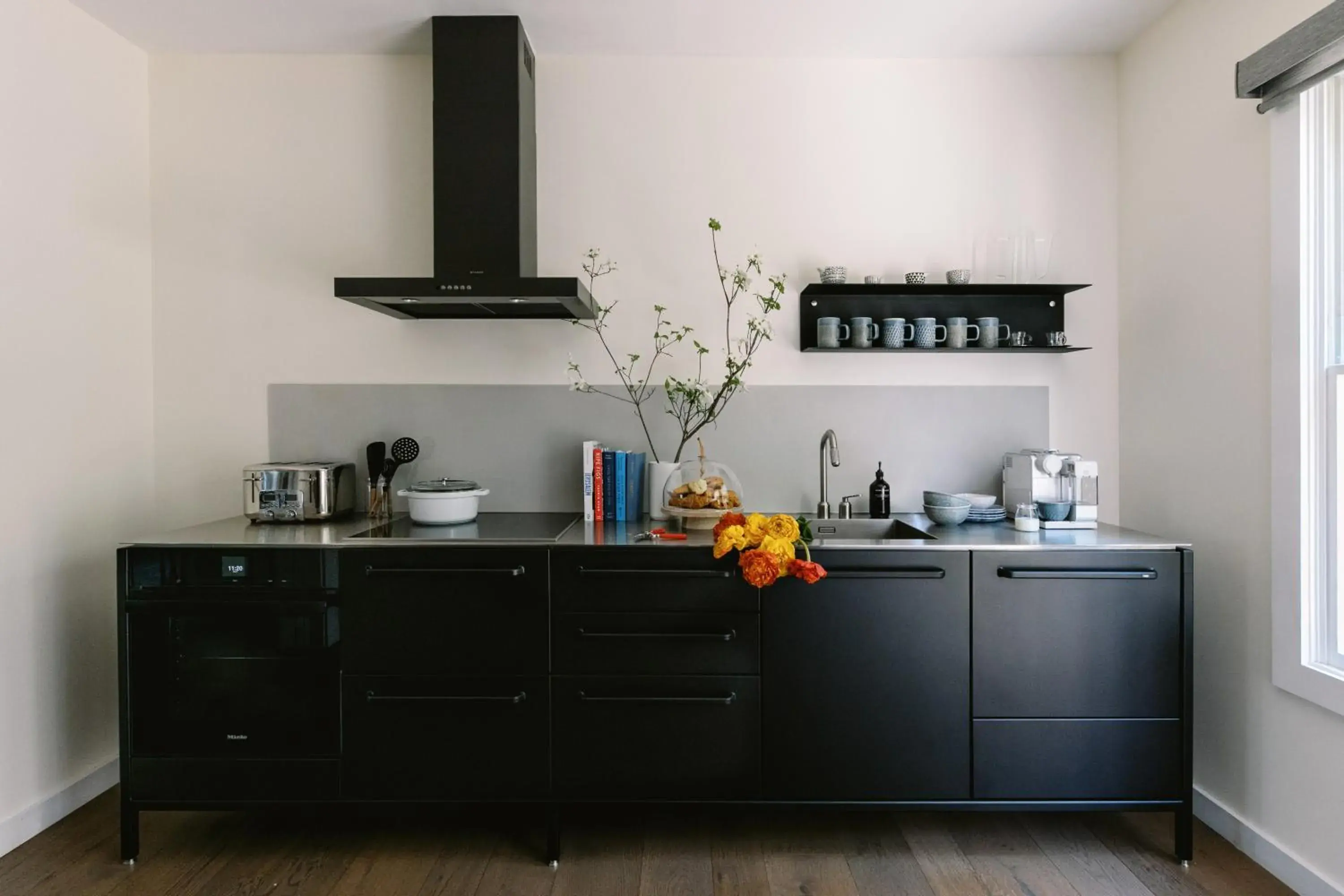 Two-Bedroom Villa in The Roundtree, Amagansett Two-Bedroom Villa in The Roundtree, Amagansett