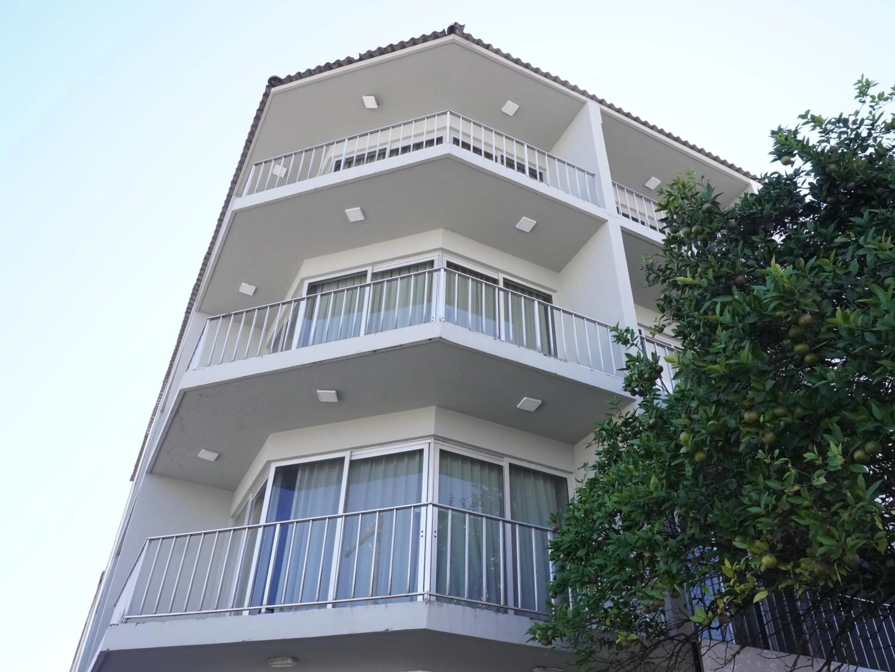 Marina's Palace Hotel