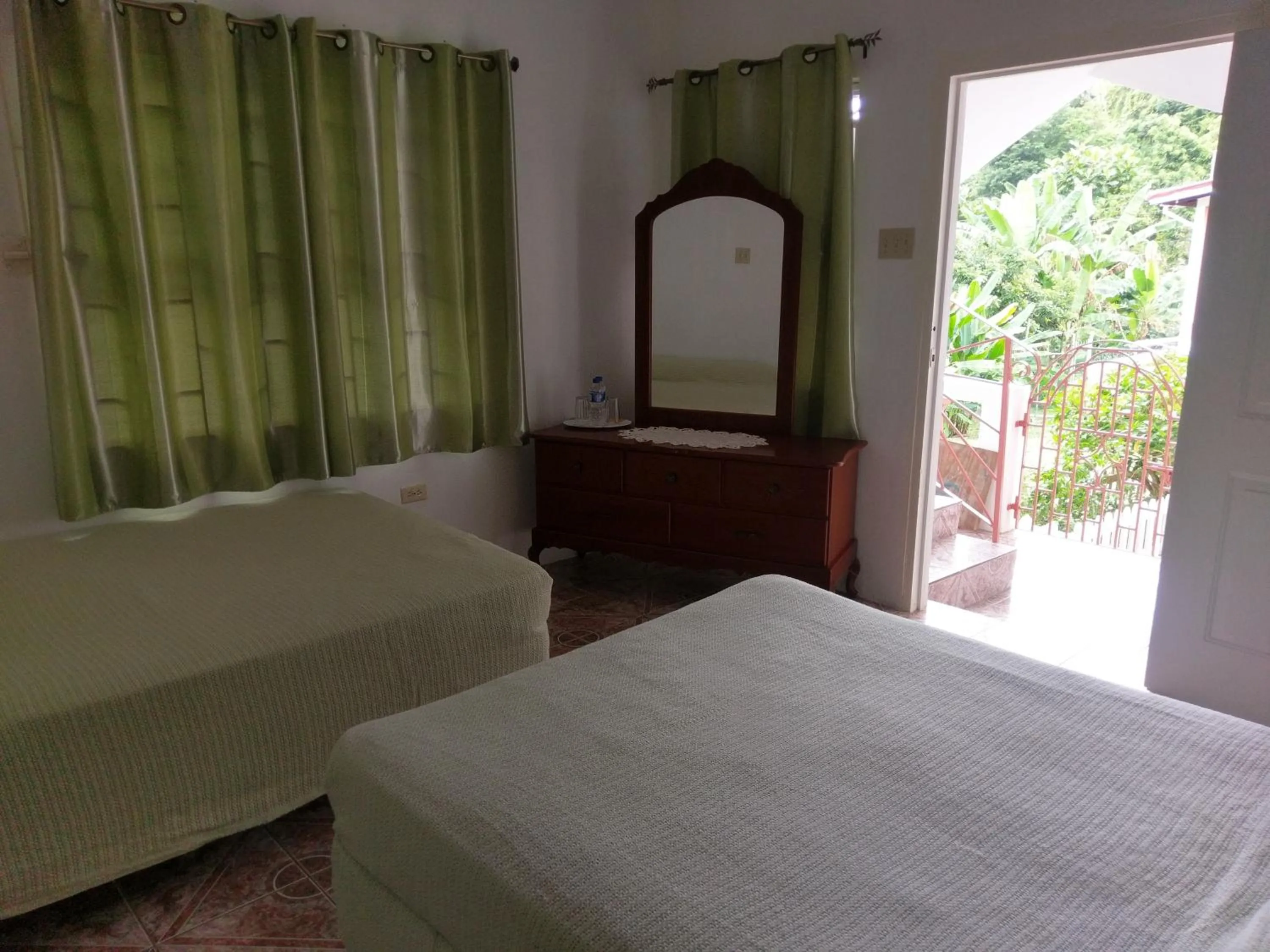 Photo of the whole room, Bed in Polish Princess Guest House