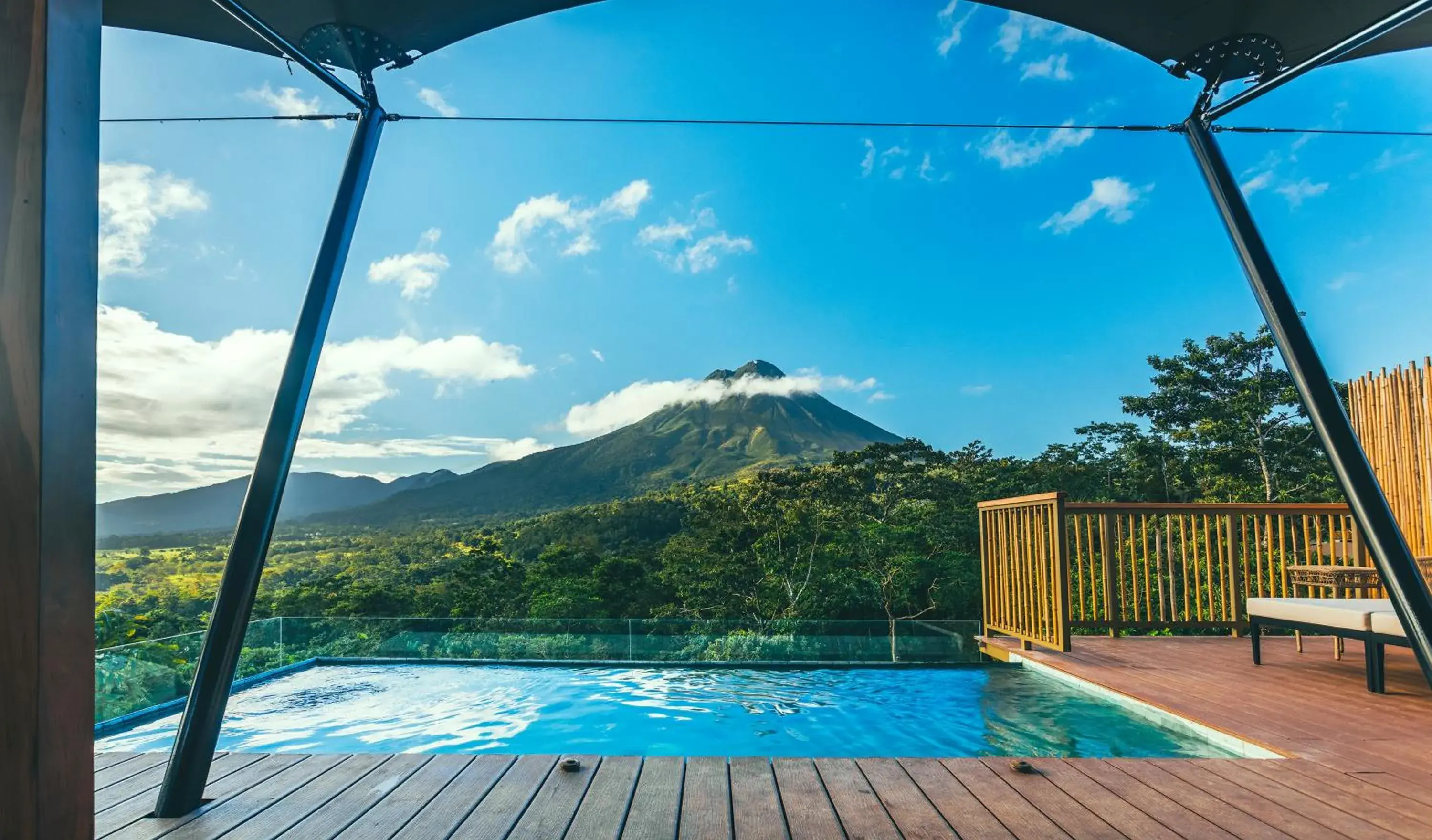 Mountain view in Nayara Tented Camp Mountain view in Nayara Tented Camp