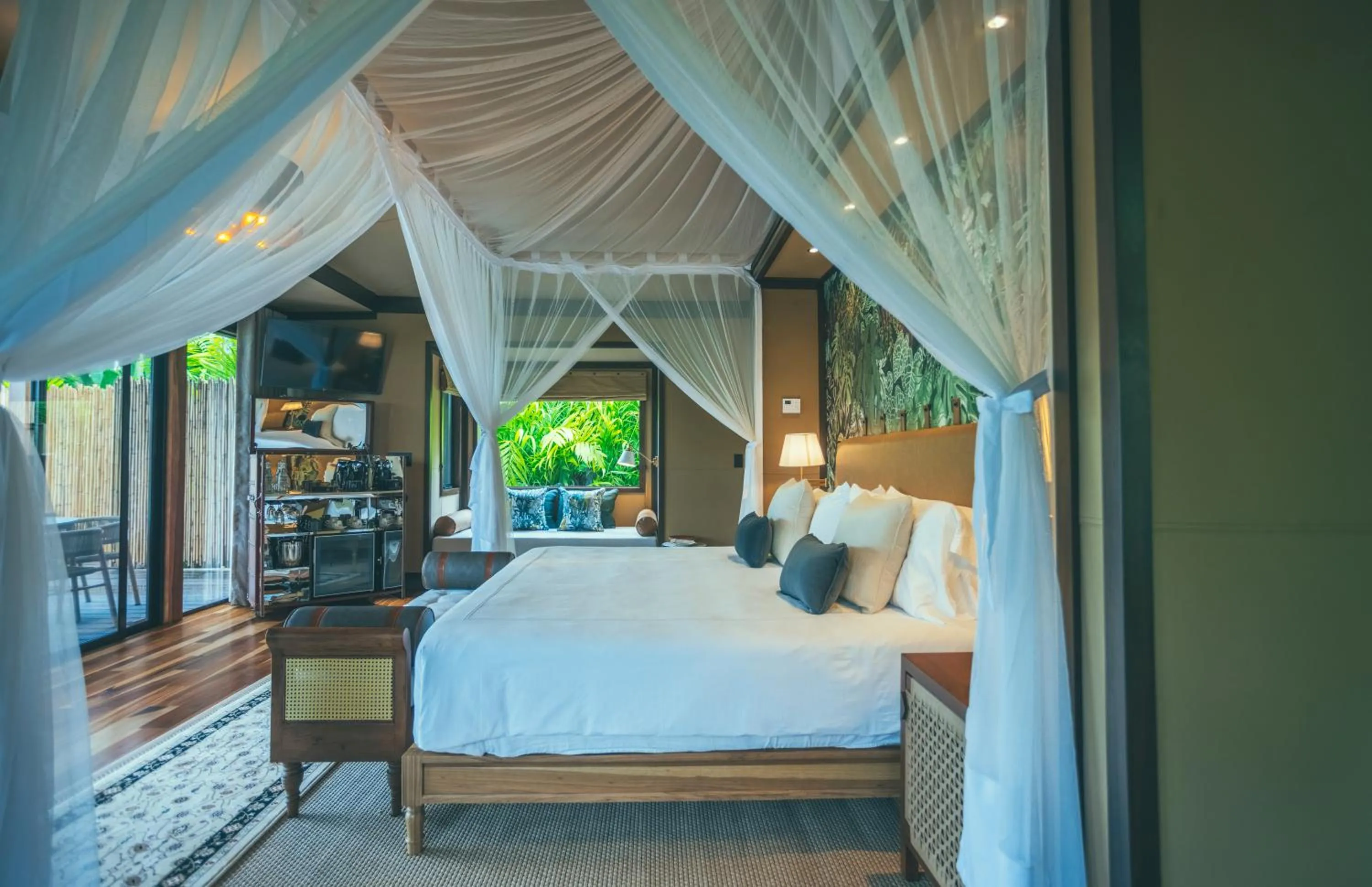 Bedroom, Bed in Nayara Tented Camp